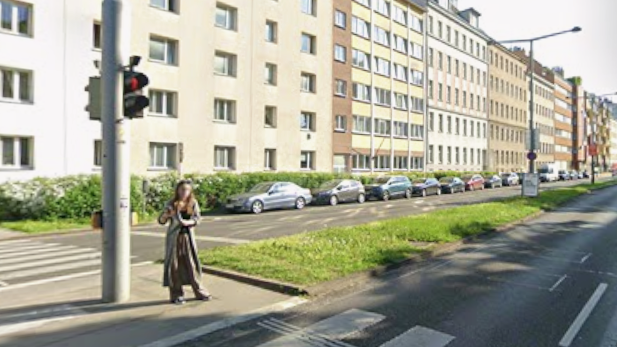 Heute.at - Polizisten jagen Pistolen-Mann – dann fallen Schüsse!