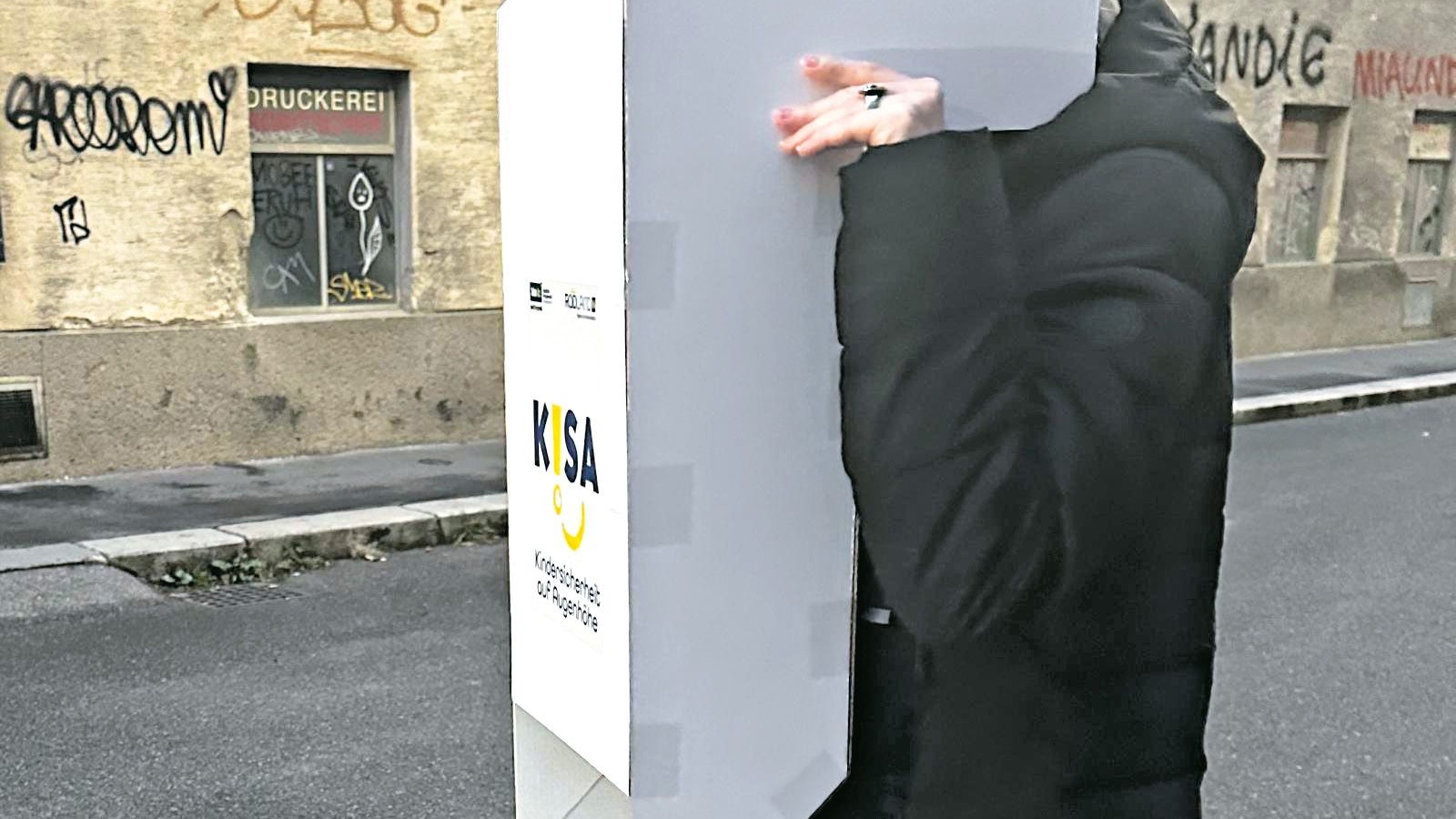 Heute.at - Straße mit den Augen kleiner Kinder sehen