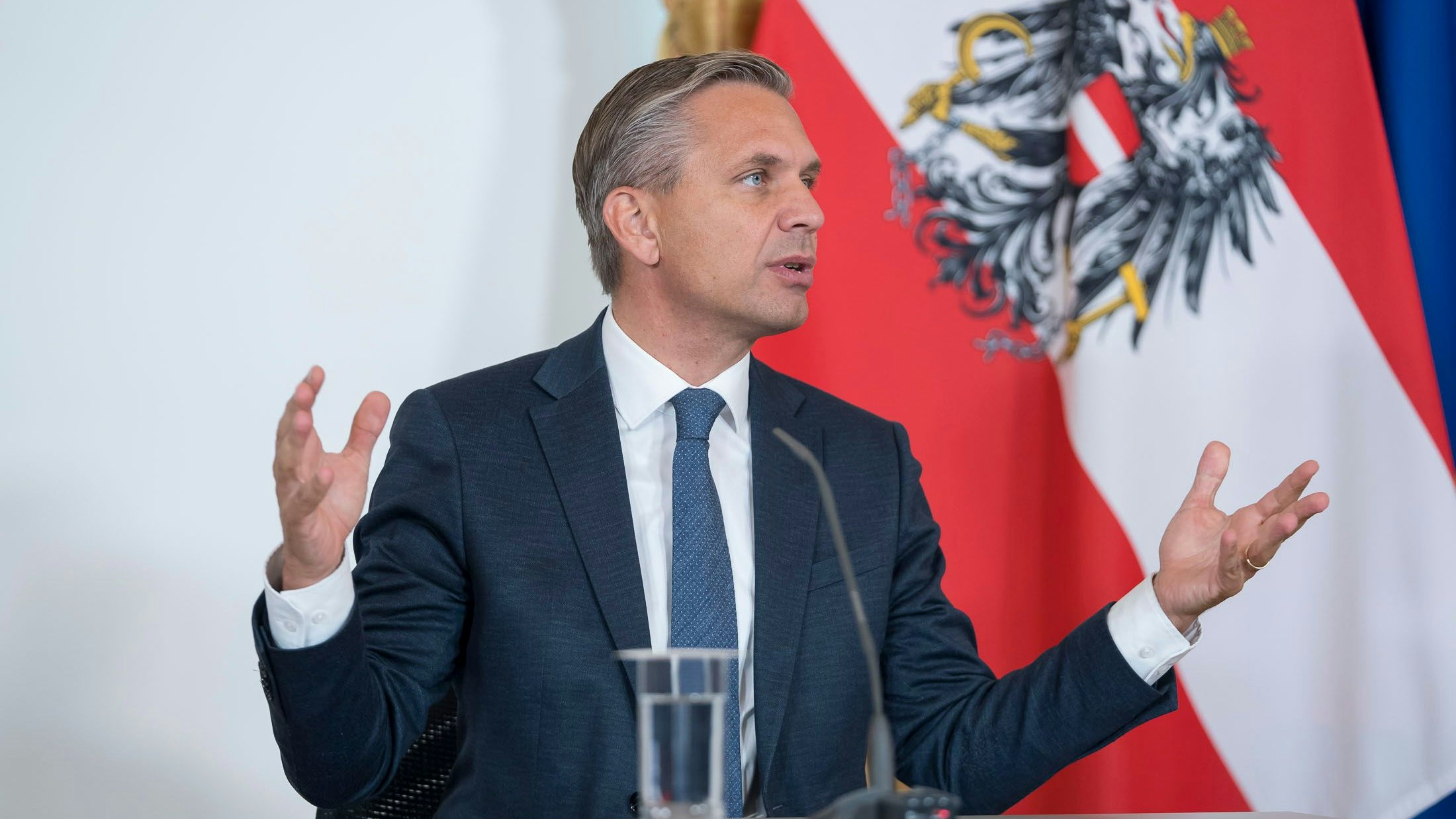 ... und wenn es vorbei ist, lassen wir uns dafür feiern