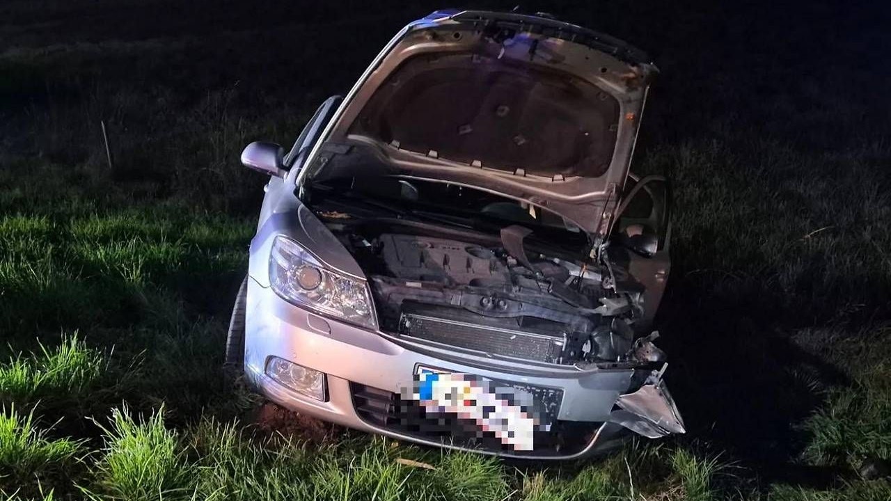 Heute.at - Frau kracht mit Auto in Mähdrescher – Ehepaar verletzt