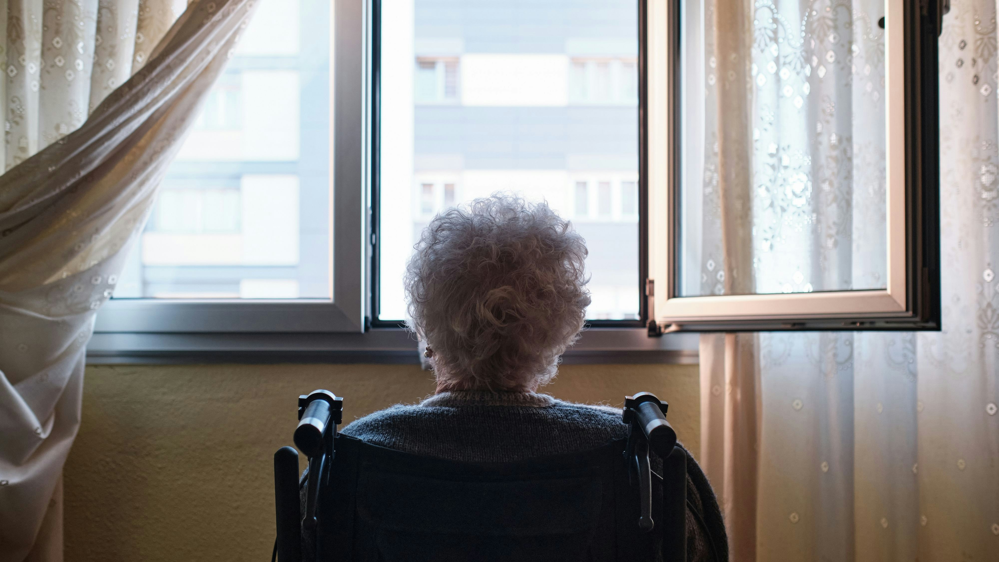 Heute.at - Frau von Pfleger missbraucht – sie hat alles verloren