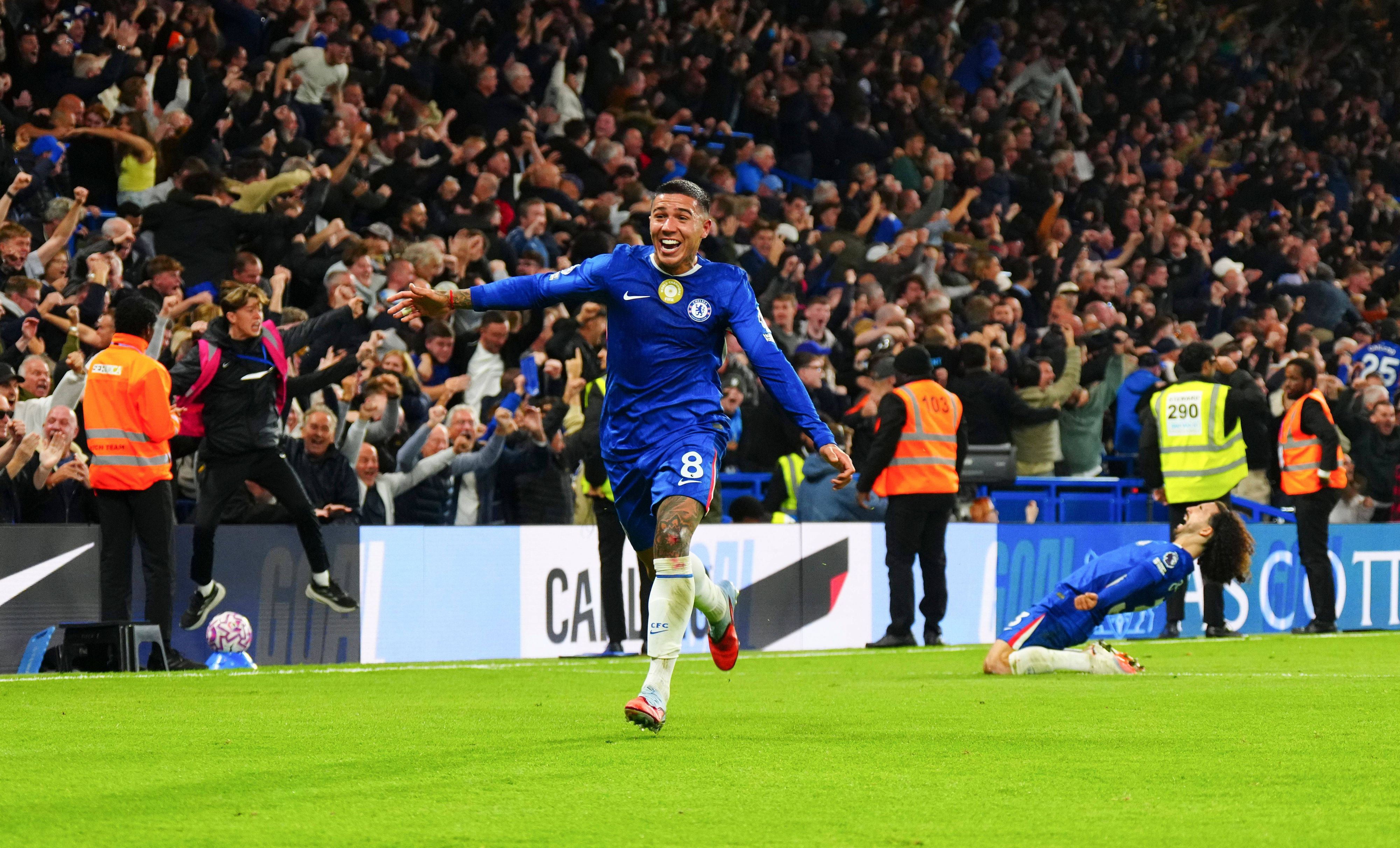 Chelsea jubelt über späte drei Punkte.