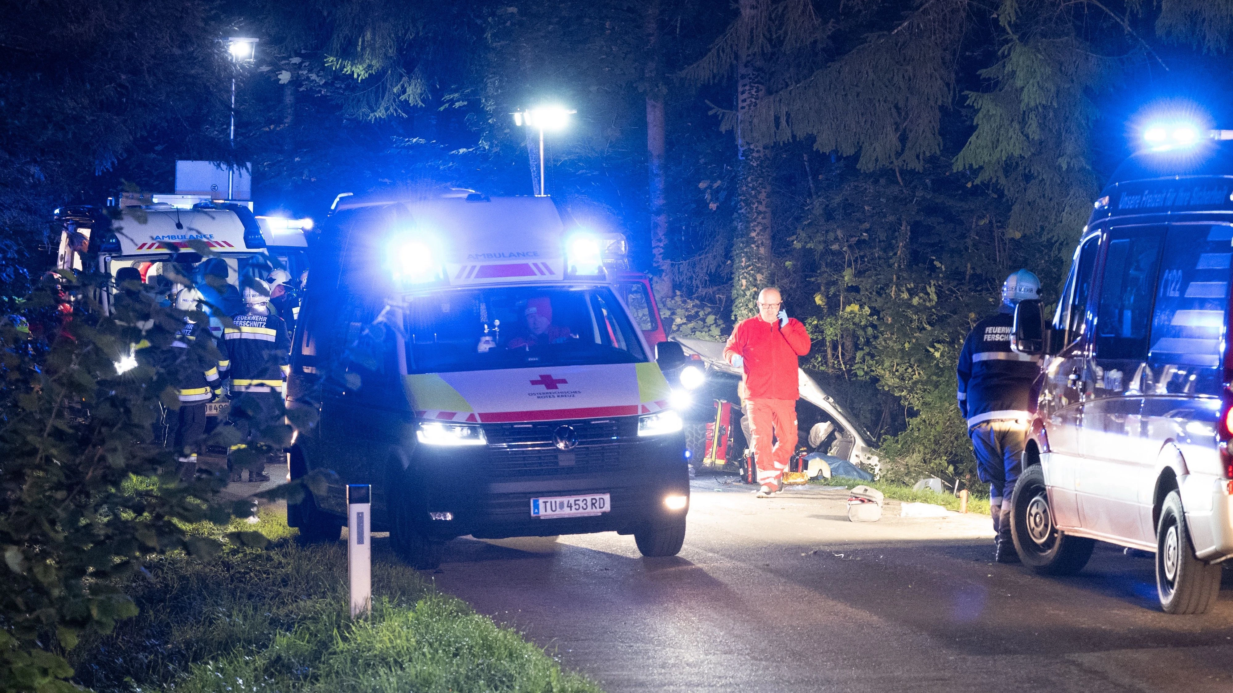 Heute.at - Teenager baute Alko-Unfall, Freund starb auf Rückbank