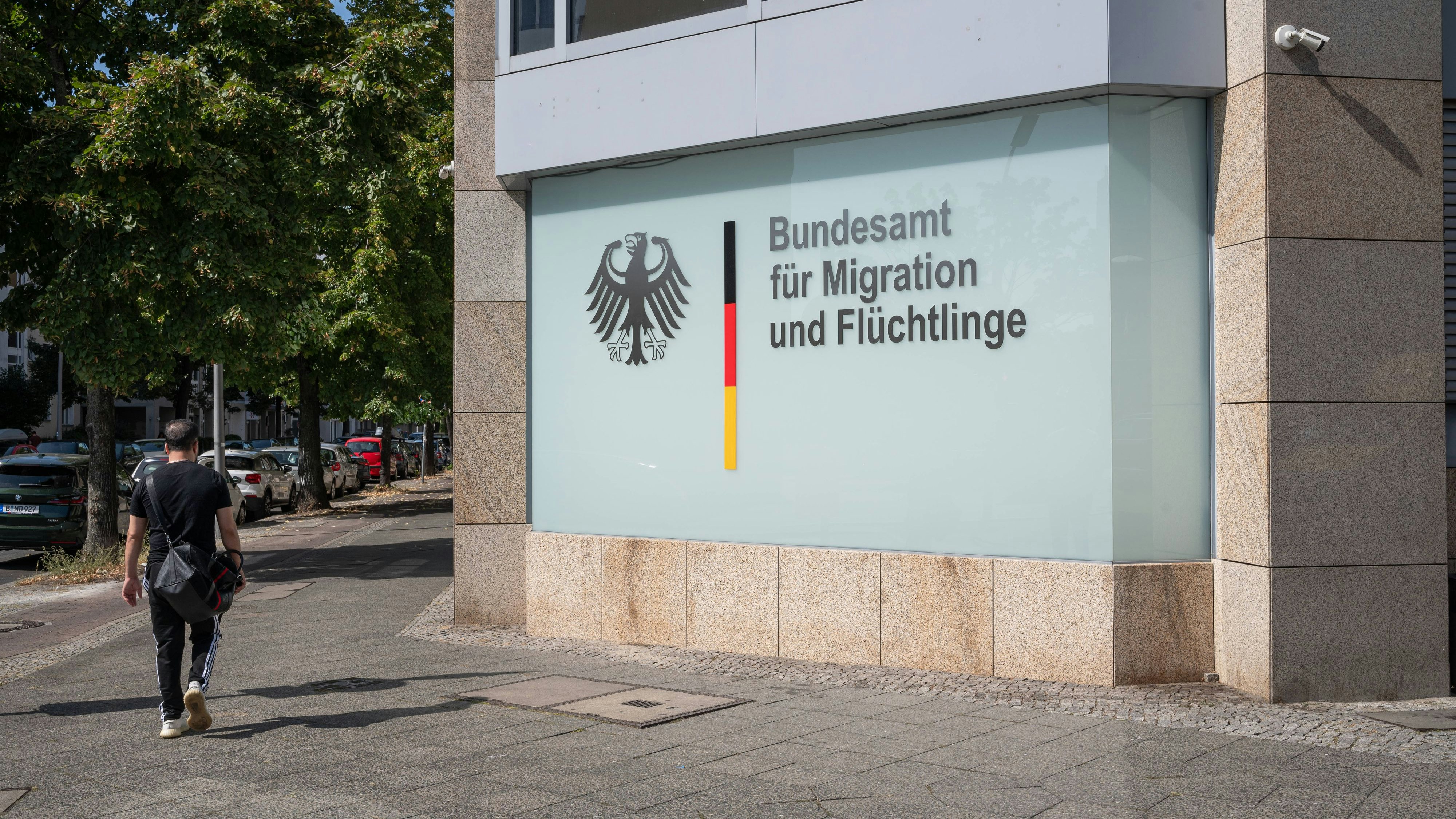 Heute.at - Inder legt brisantes Geständnis ab – Abschiebung droht