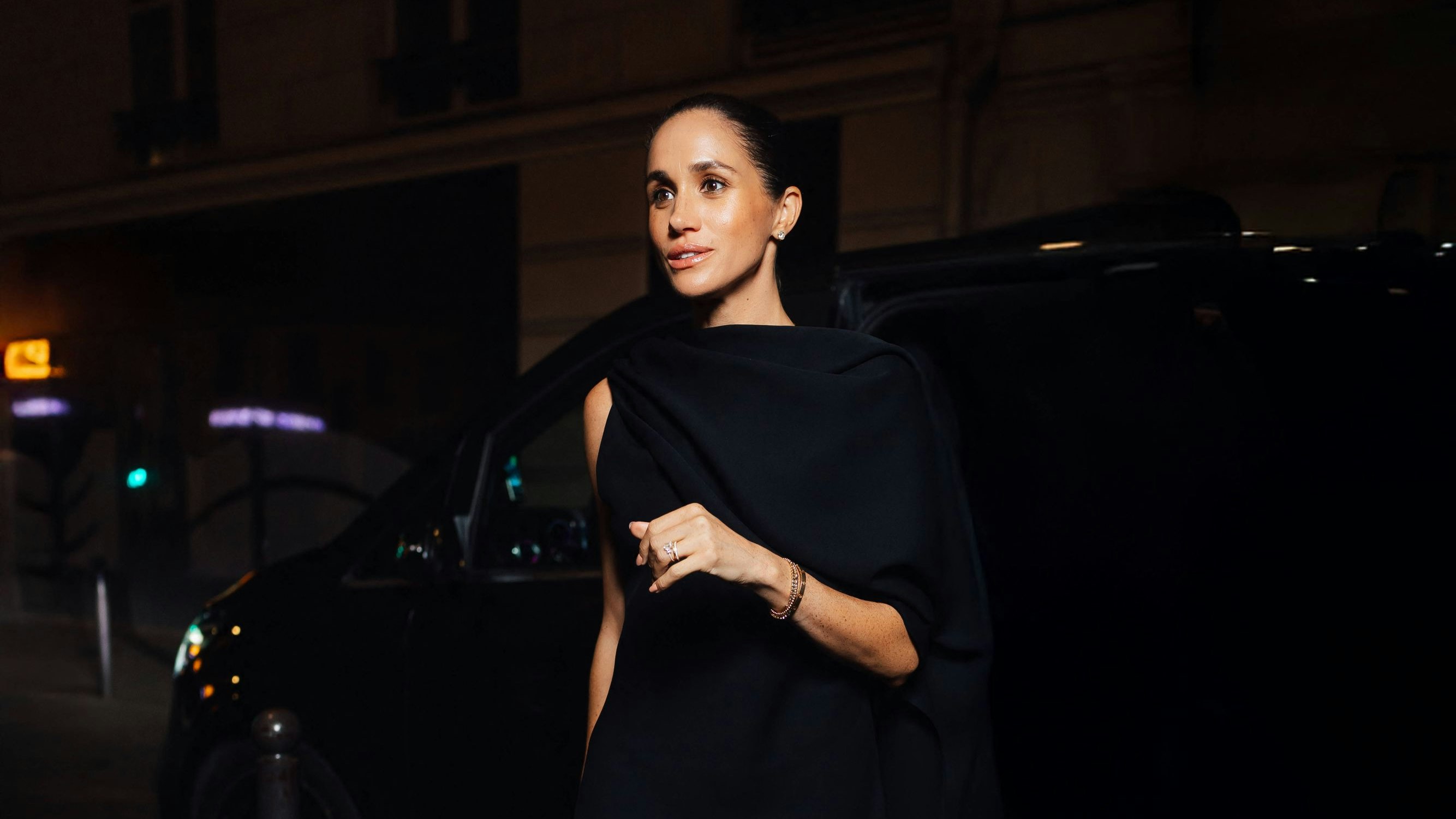 Heute.at - Überraschungsgast: Meghan taucht plötzlich in Paris auf