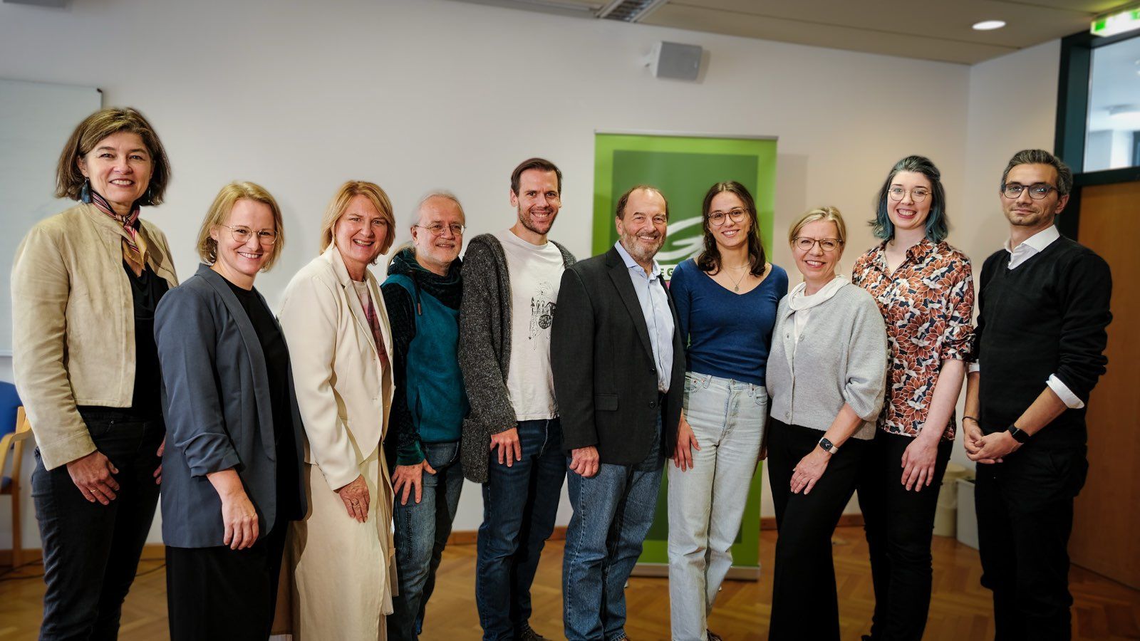 Heute.at - Mit diesem Team gehen die Grünen ins Wahlrennen