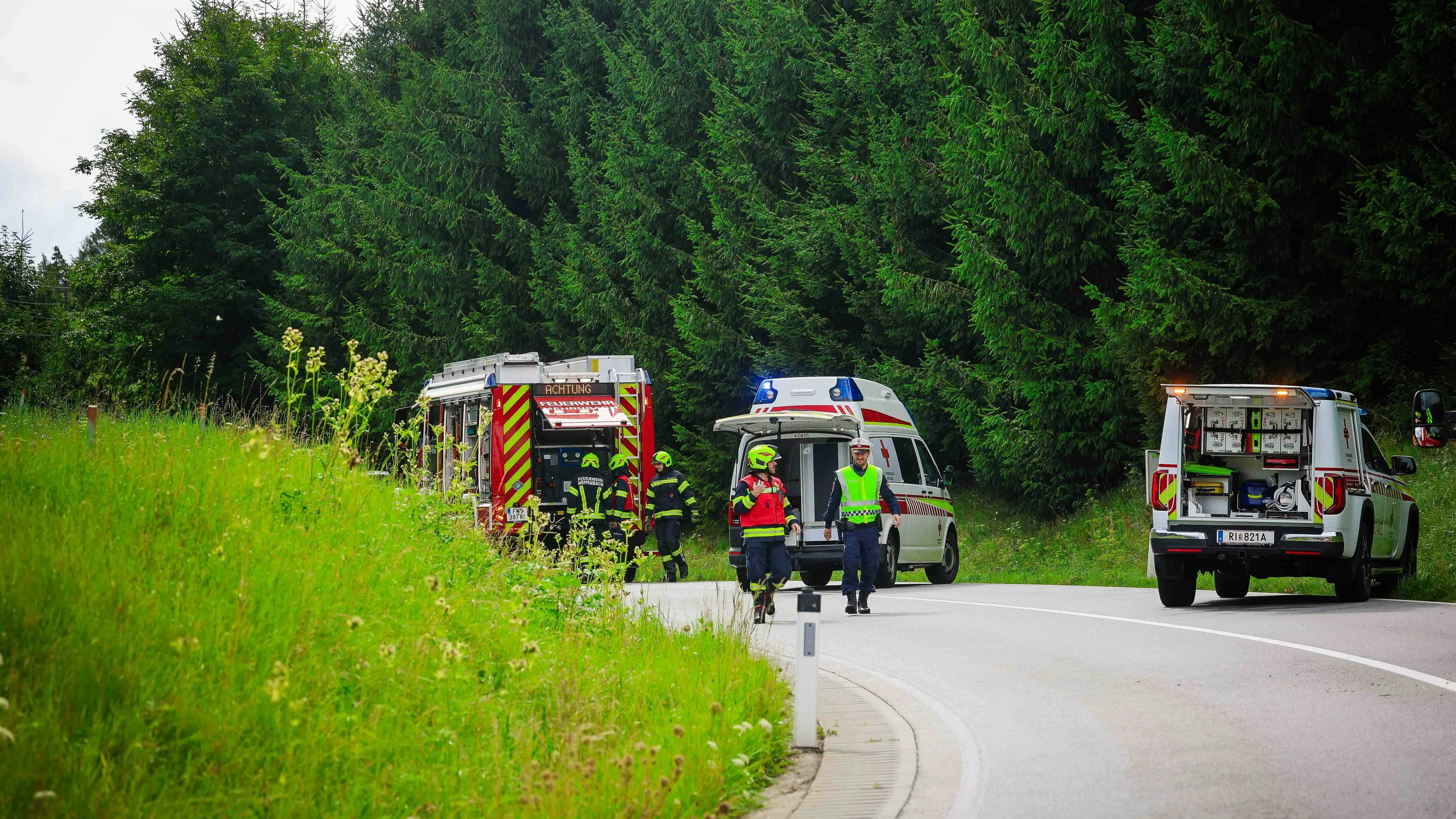 Heute.at - Sekundenschlaf endet mit heftigem Verkehrsunfall