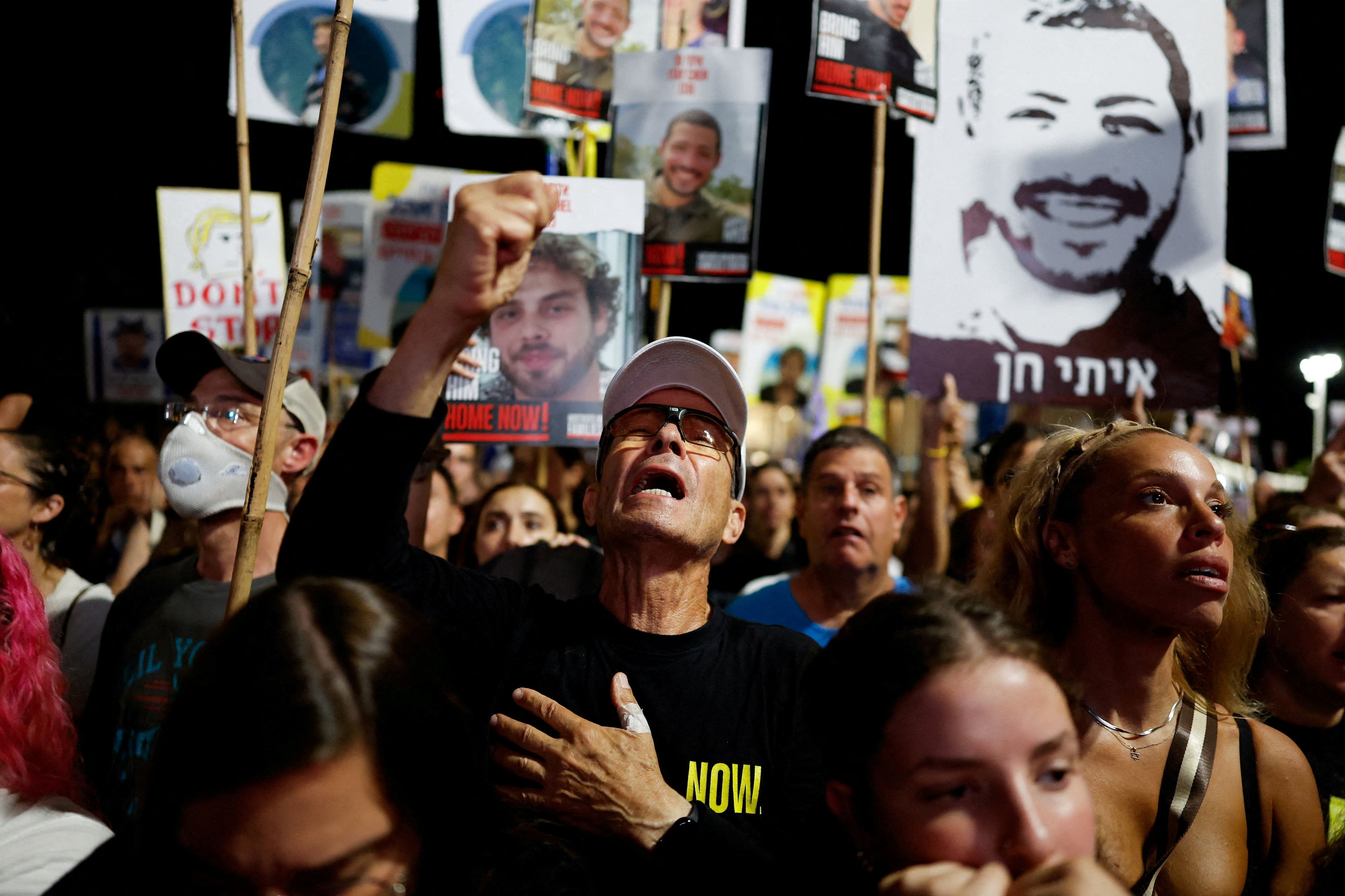 Im Gaza-Streifen sind noch 48 Geiseln - 20 davon sind israelischen Informationen zufolge noch am Leben.