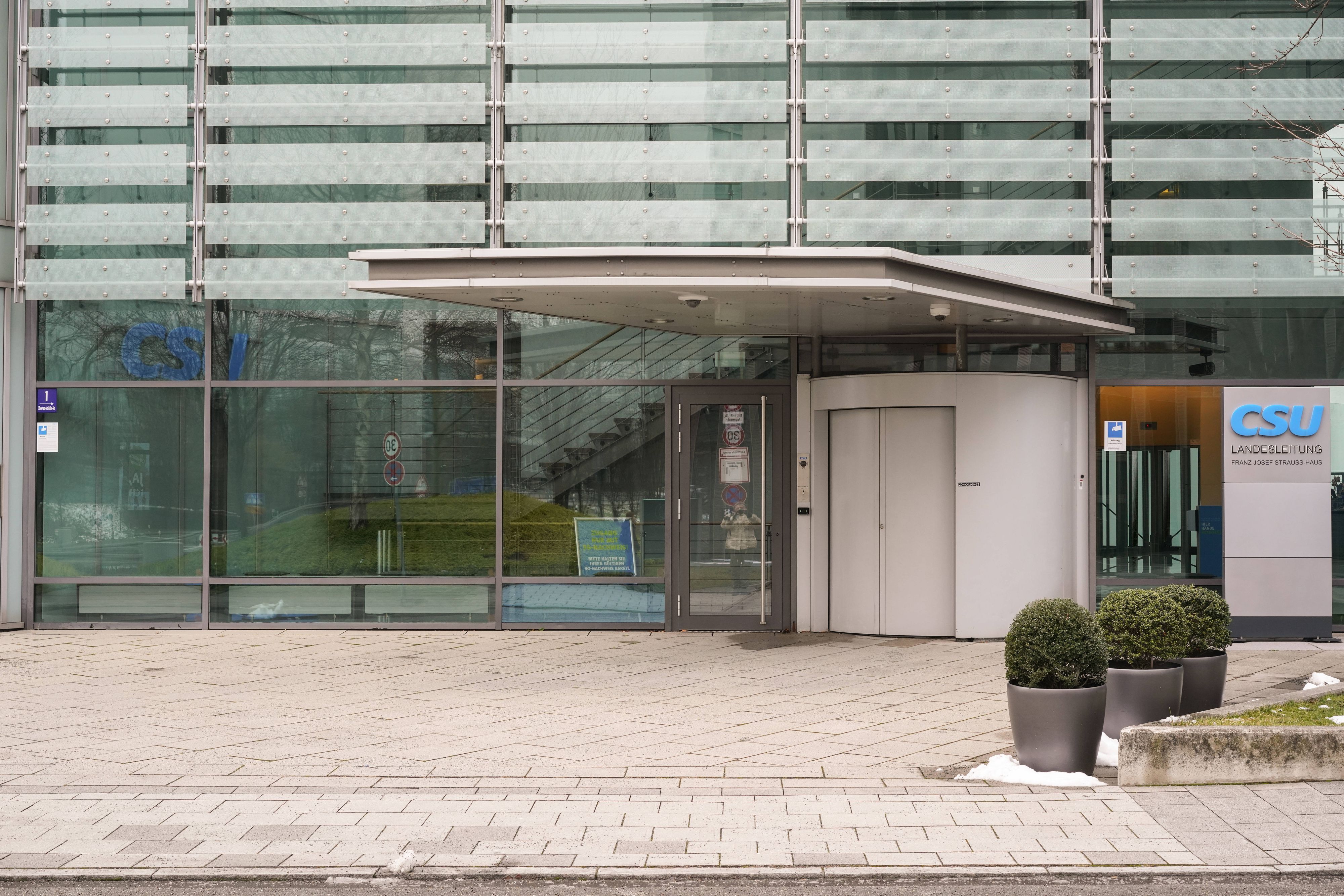 Auf die CSU-Parteizentrale in München wurde ein Brandanschlag verübt. Symbolbild.