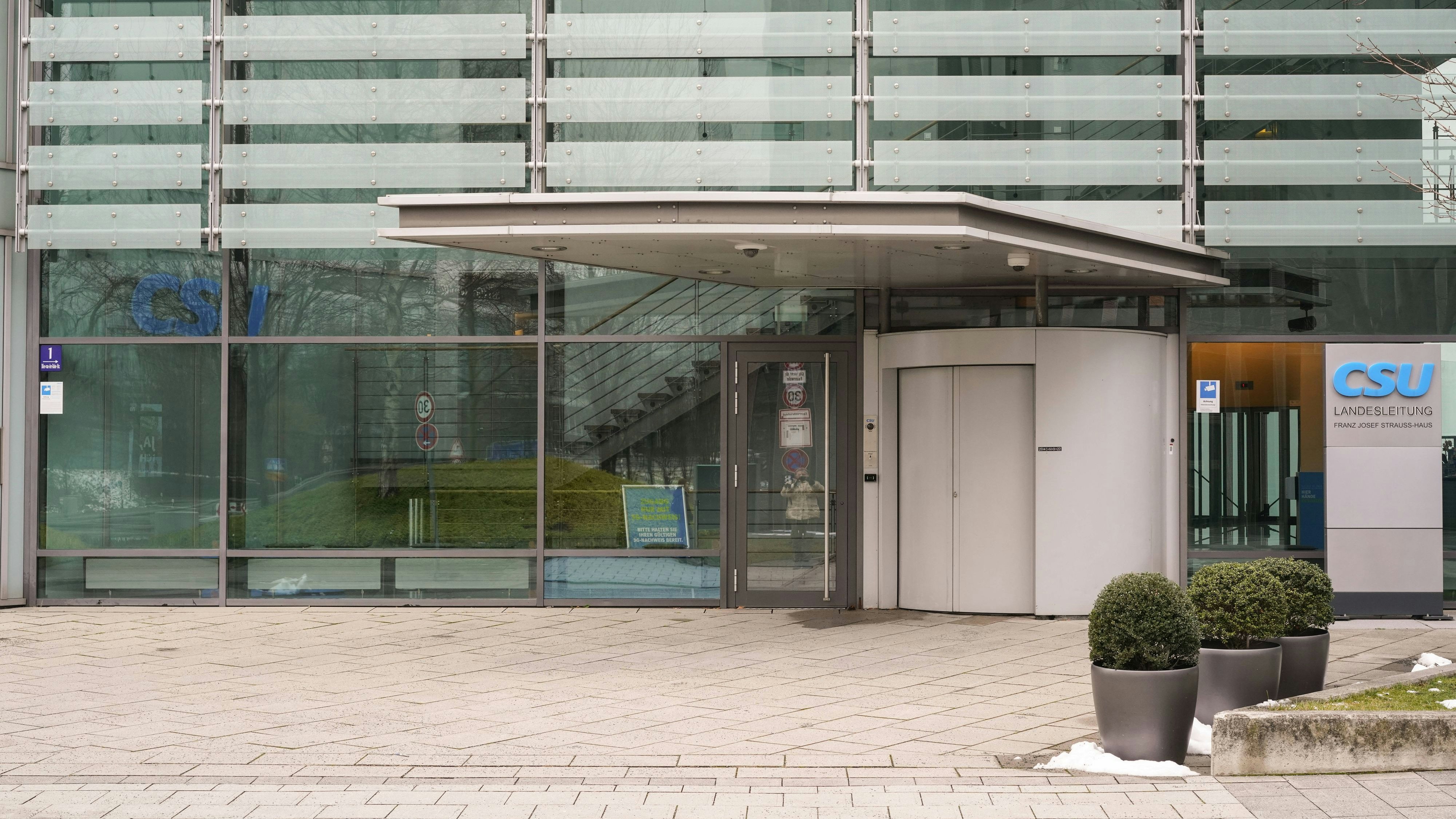 Heute.at - Brandanschlag auf CSU-Parteizentrale in München