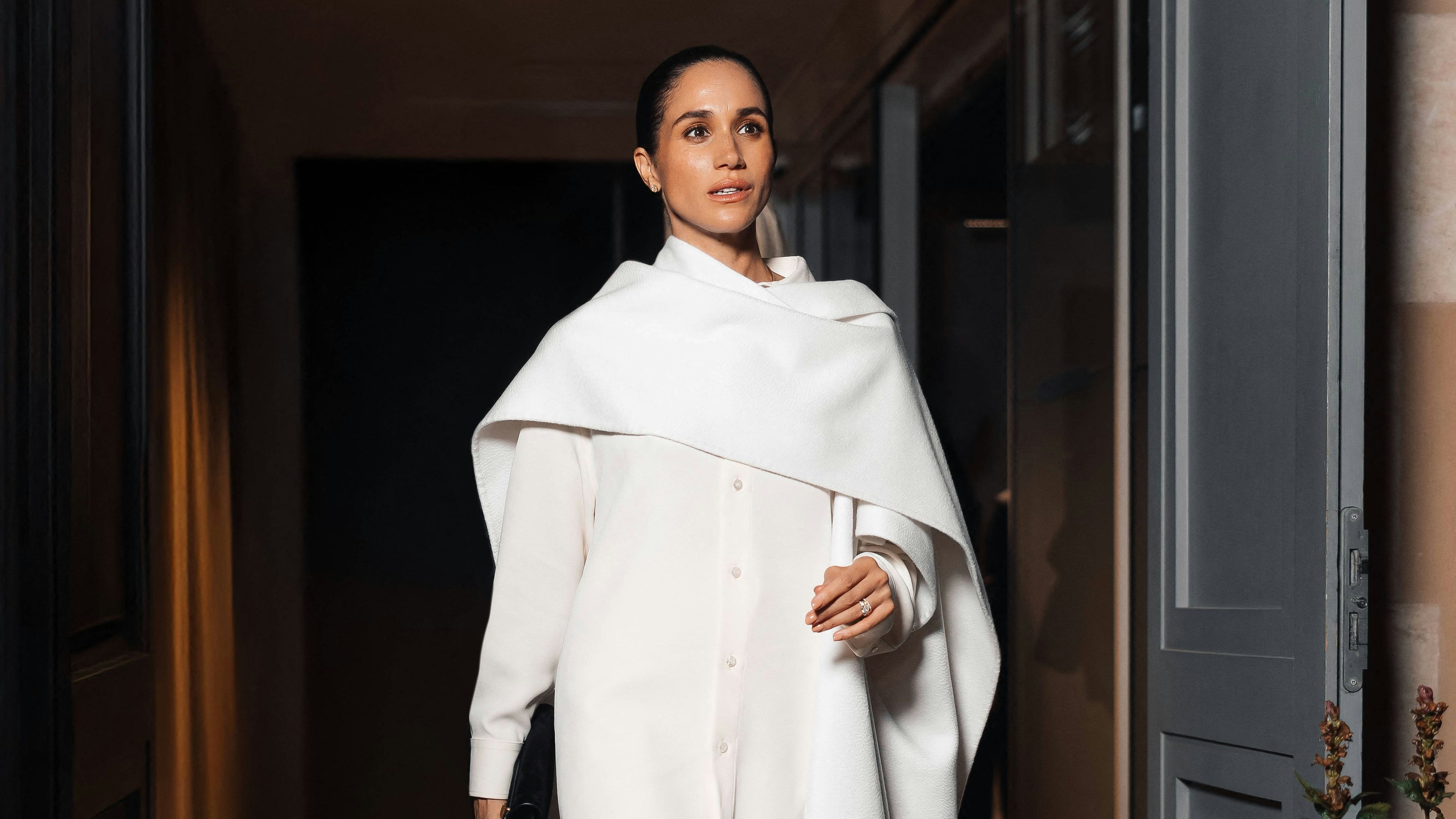 Heute.at - Meghan empört mit Video nahe Dianas Todesort