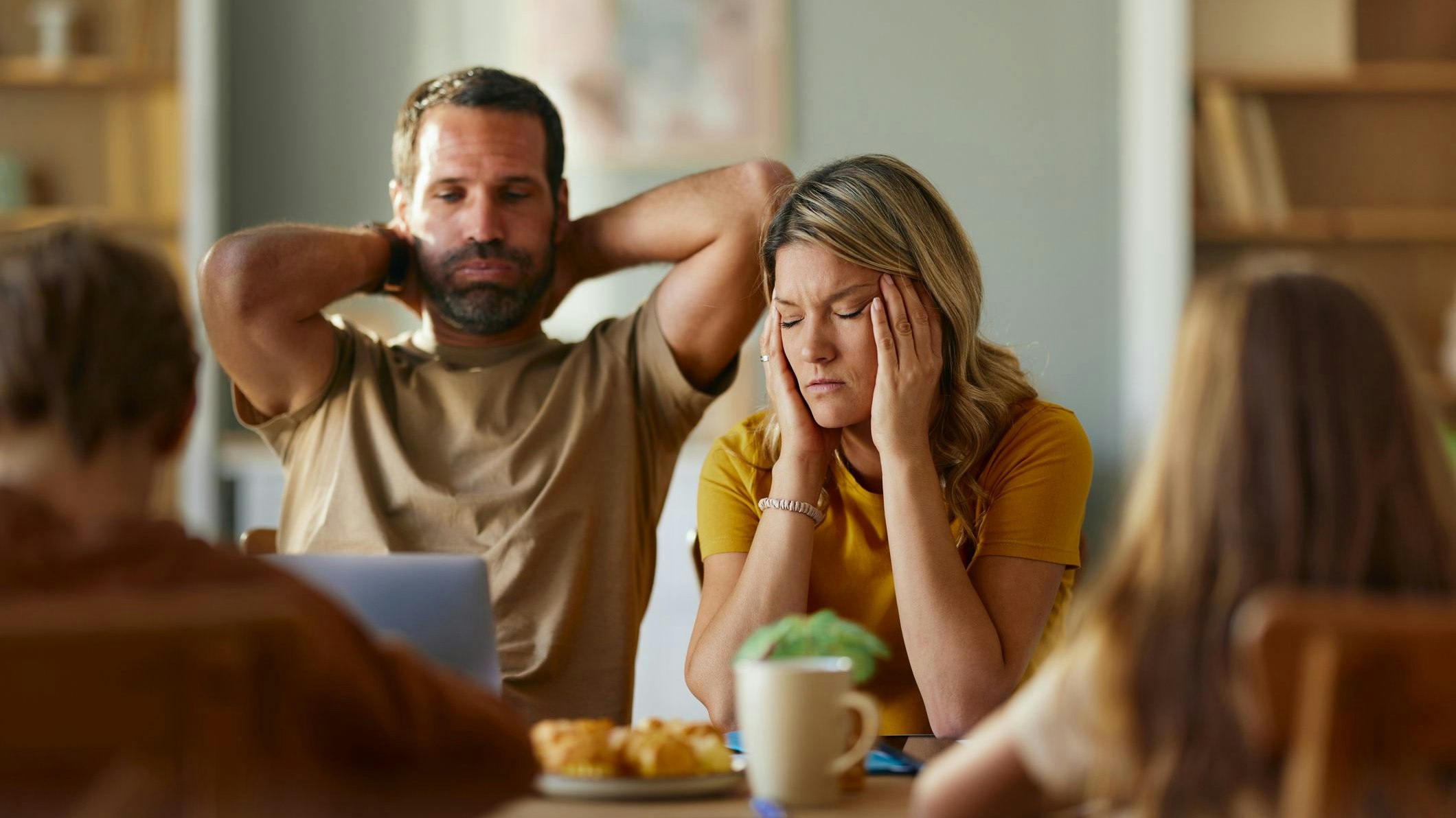 Heute.at - 60 % der Menschen mindestens 1x pro Woche erschöpft