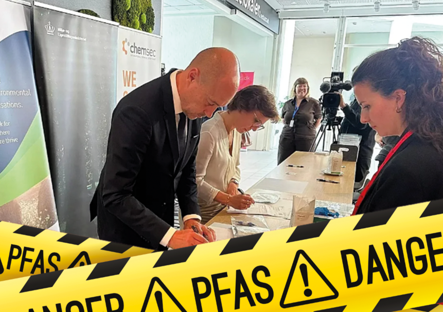 Magnus Heunicke (Umweltminister Dänemark) und Jessika Roswall (EU-Kommissarin für Umwelt) bei der Blutentnahme.