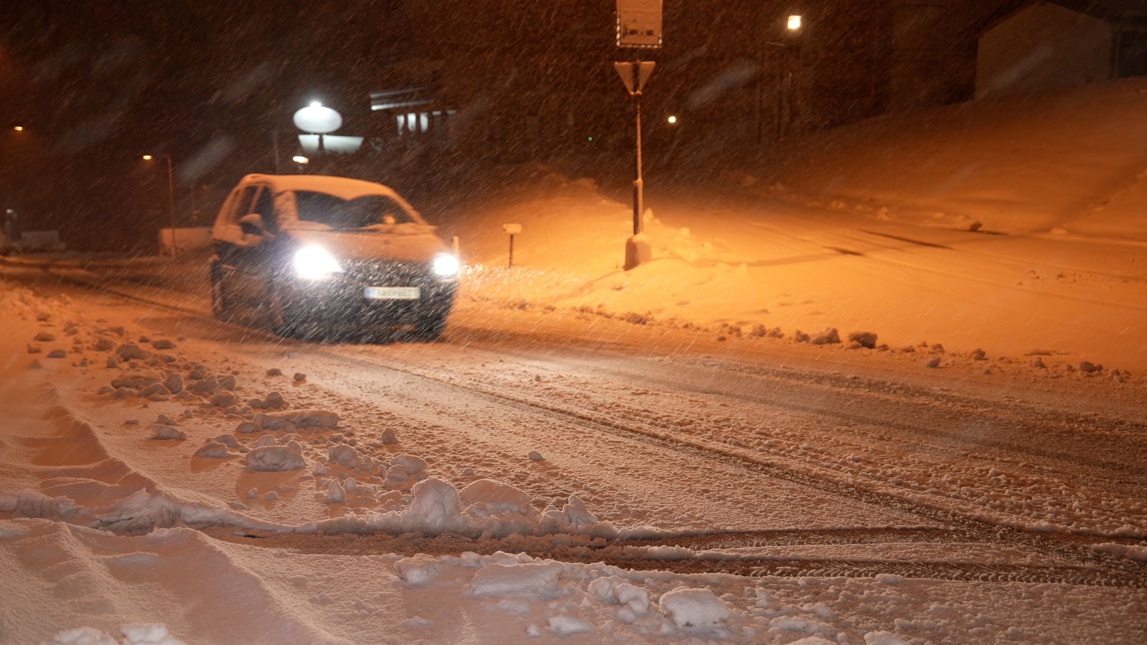 Wintereinbruch in Teilen Österreichs.