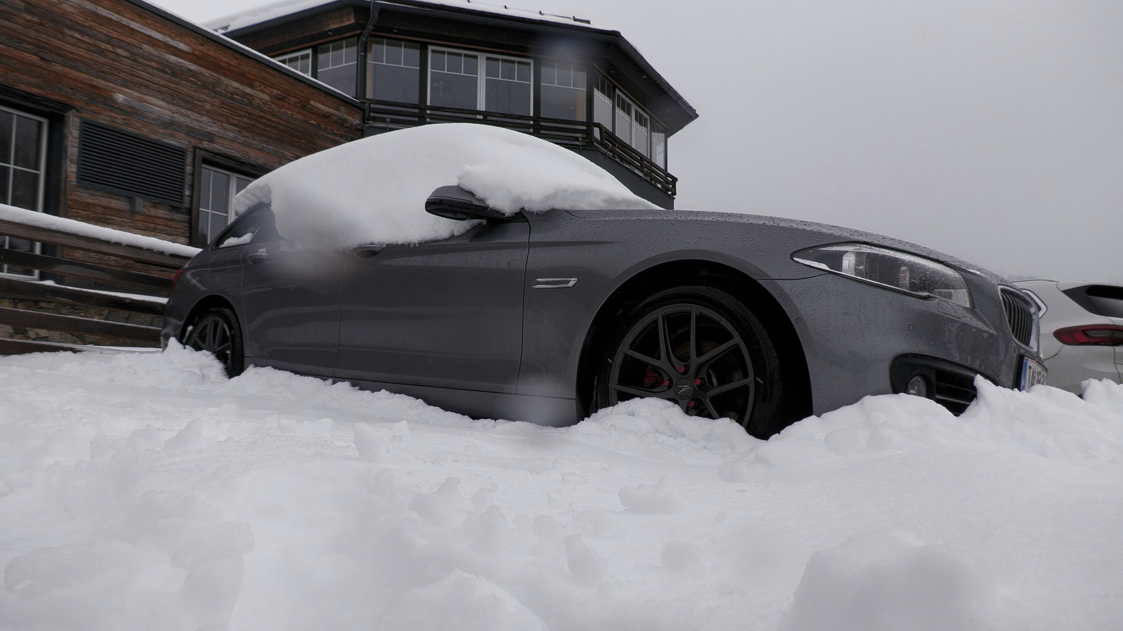Heute.at - Fast halber Meter! Hier schlägt Schnee-Keule voll ein