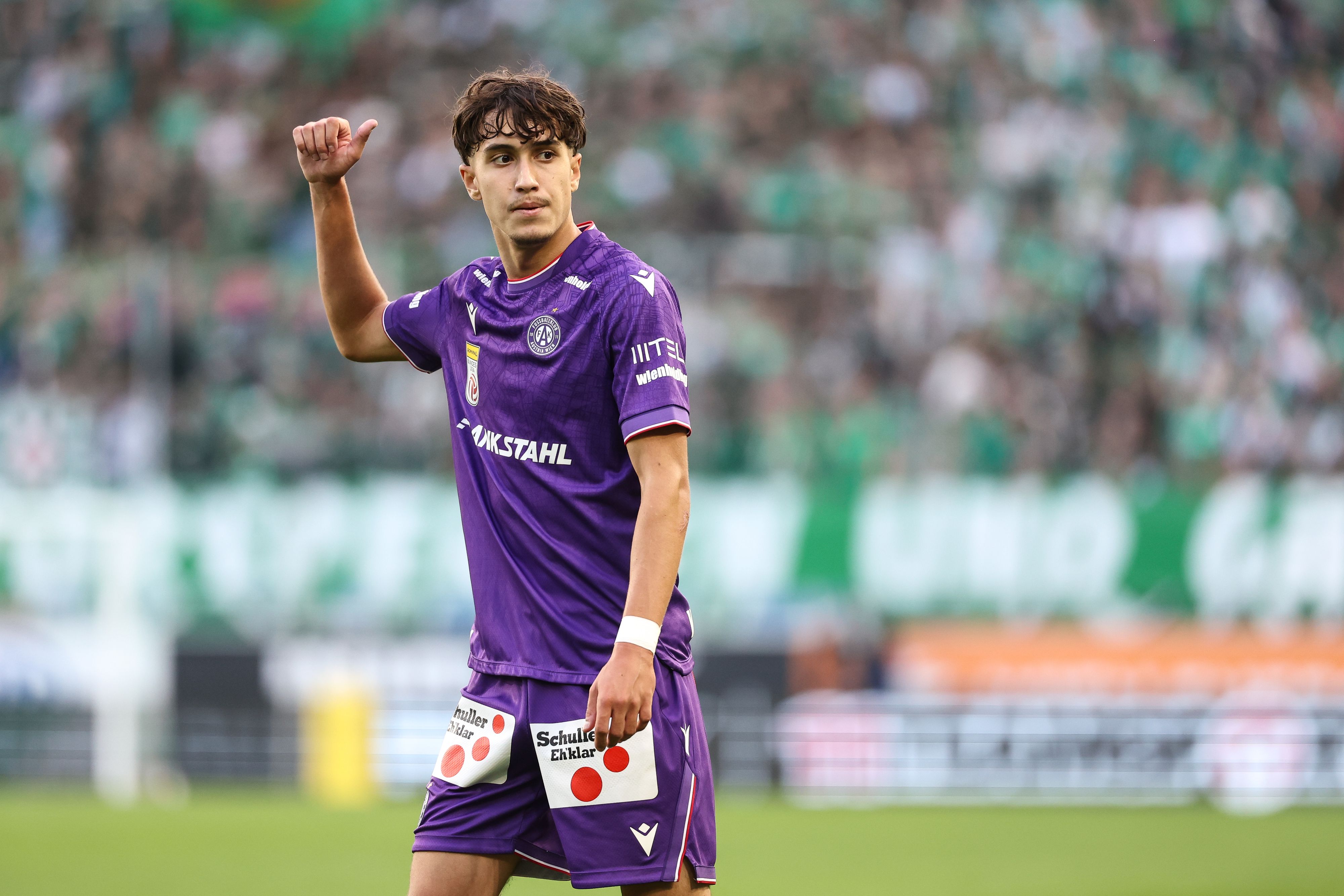 Sanel Saljic fiel zuletzt im Dress der Austria durch starke Leistungen auf.