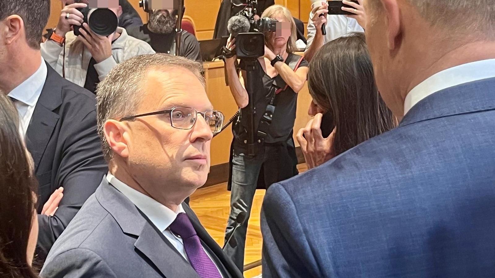 Heute.at - Mehrheit der Österreicher für Rücktritt von Wöginger