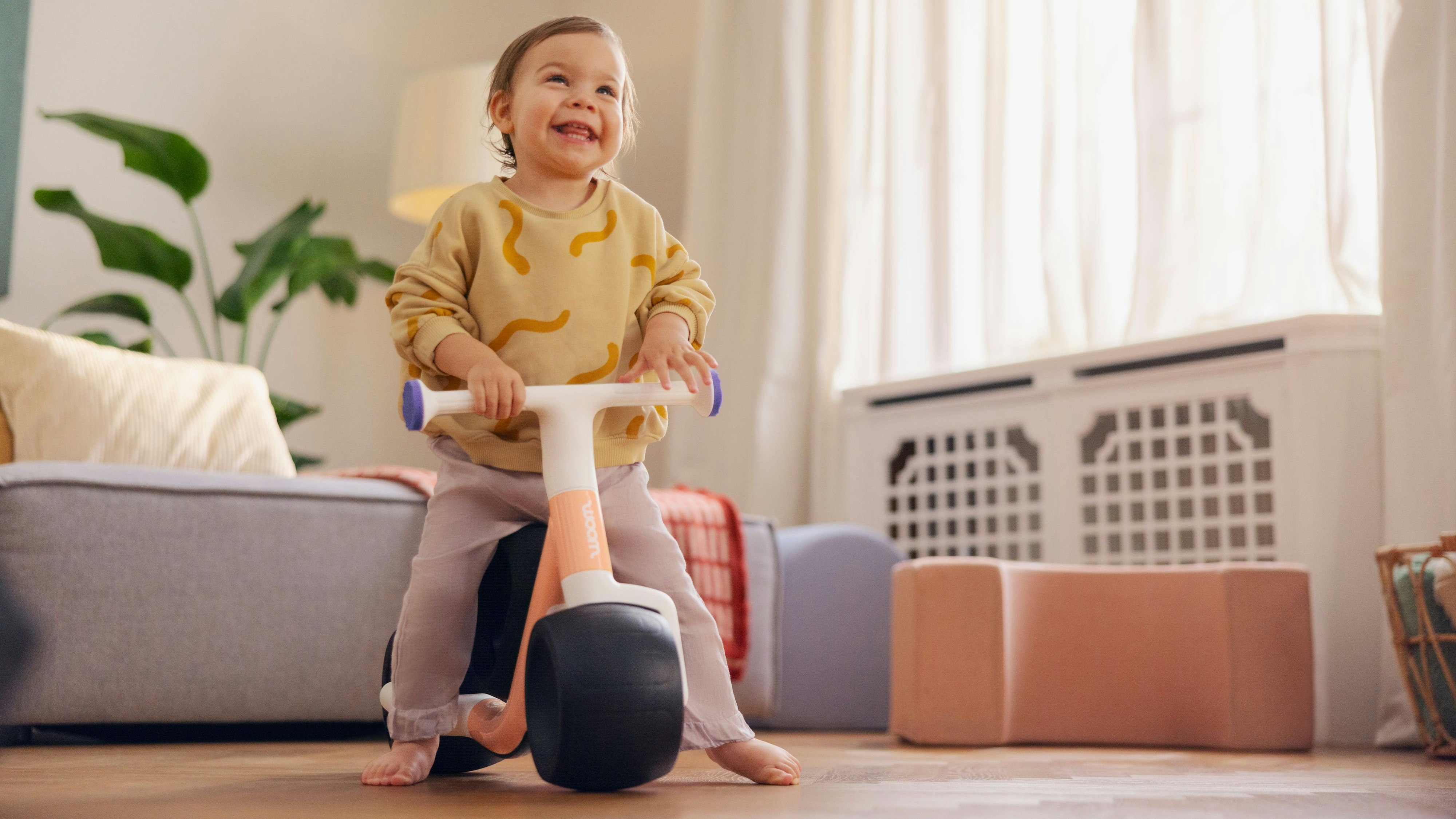 Heute.at - Bevor sie laufen können: Wiener bringen Babys aufs Rad