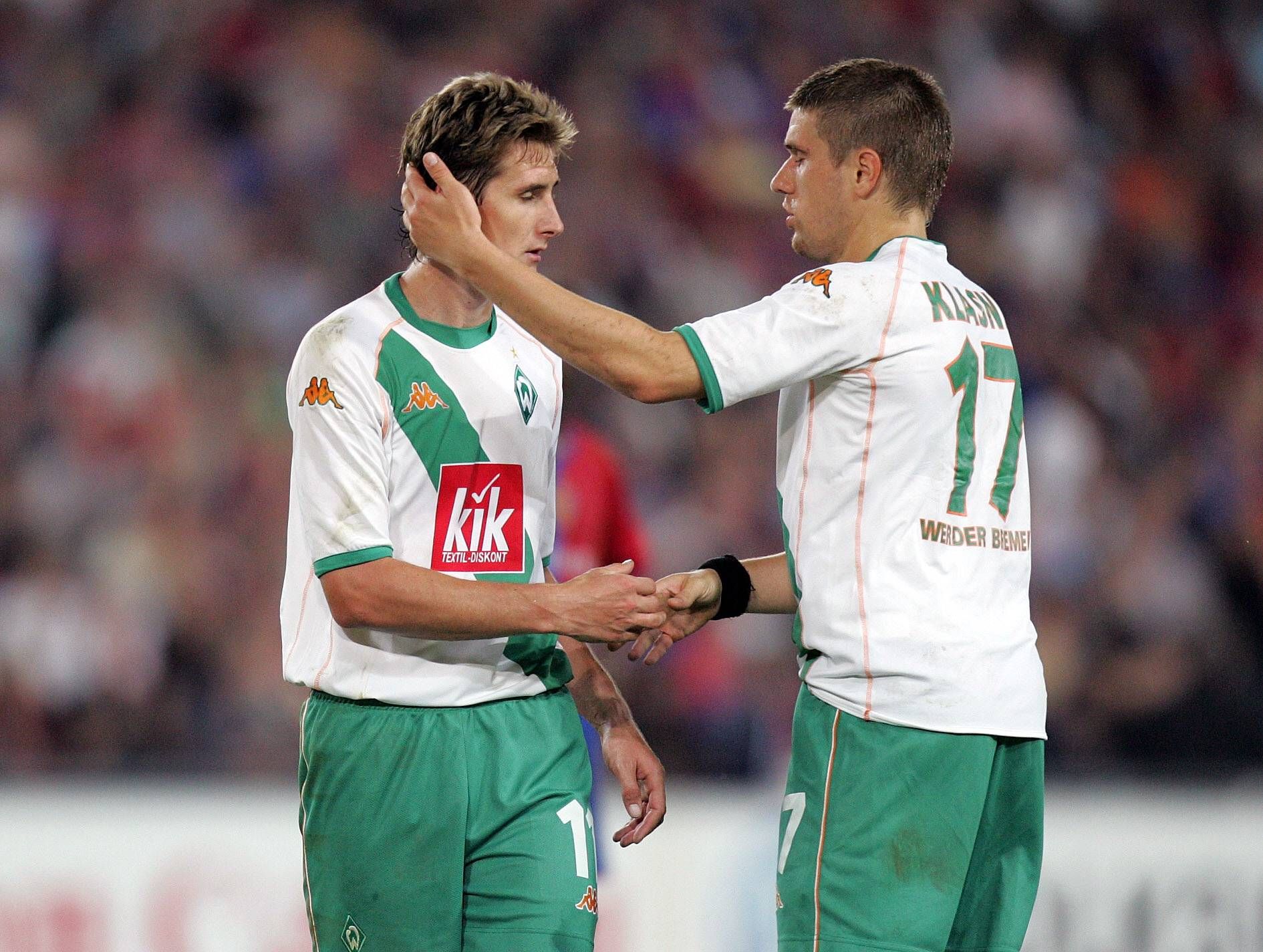 Miroslav Klose (l.) und Ivan Klasnic (r.) sorgten in ihrer gemeinsamen Zeit in Bremen für Furore.