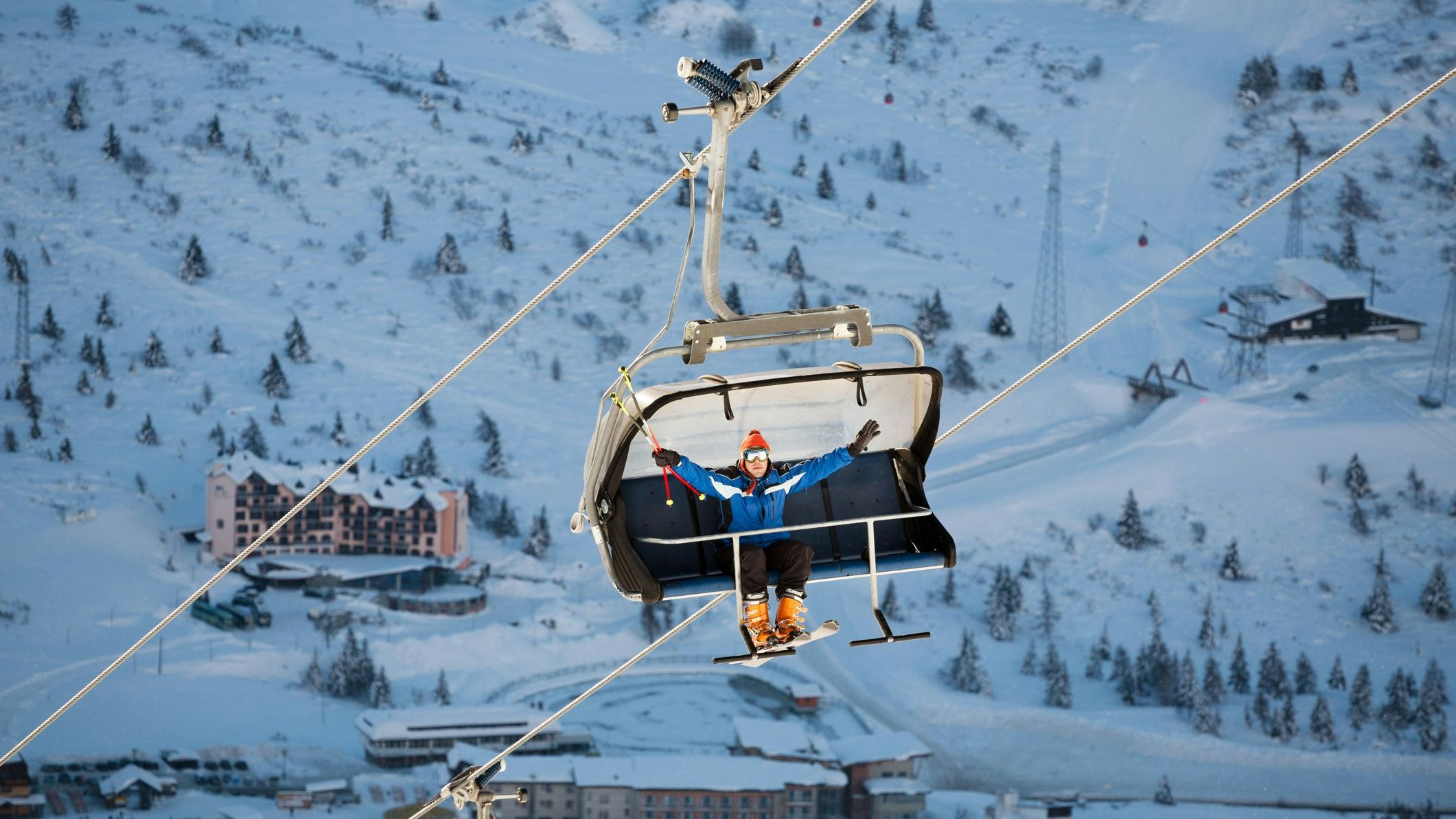 Heute.at - Erstes Skigebiet führt Limit für Skifahrer ein