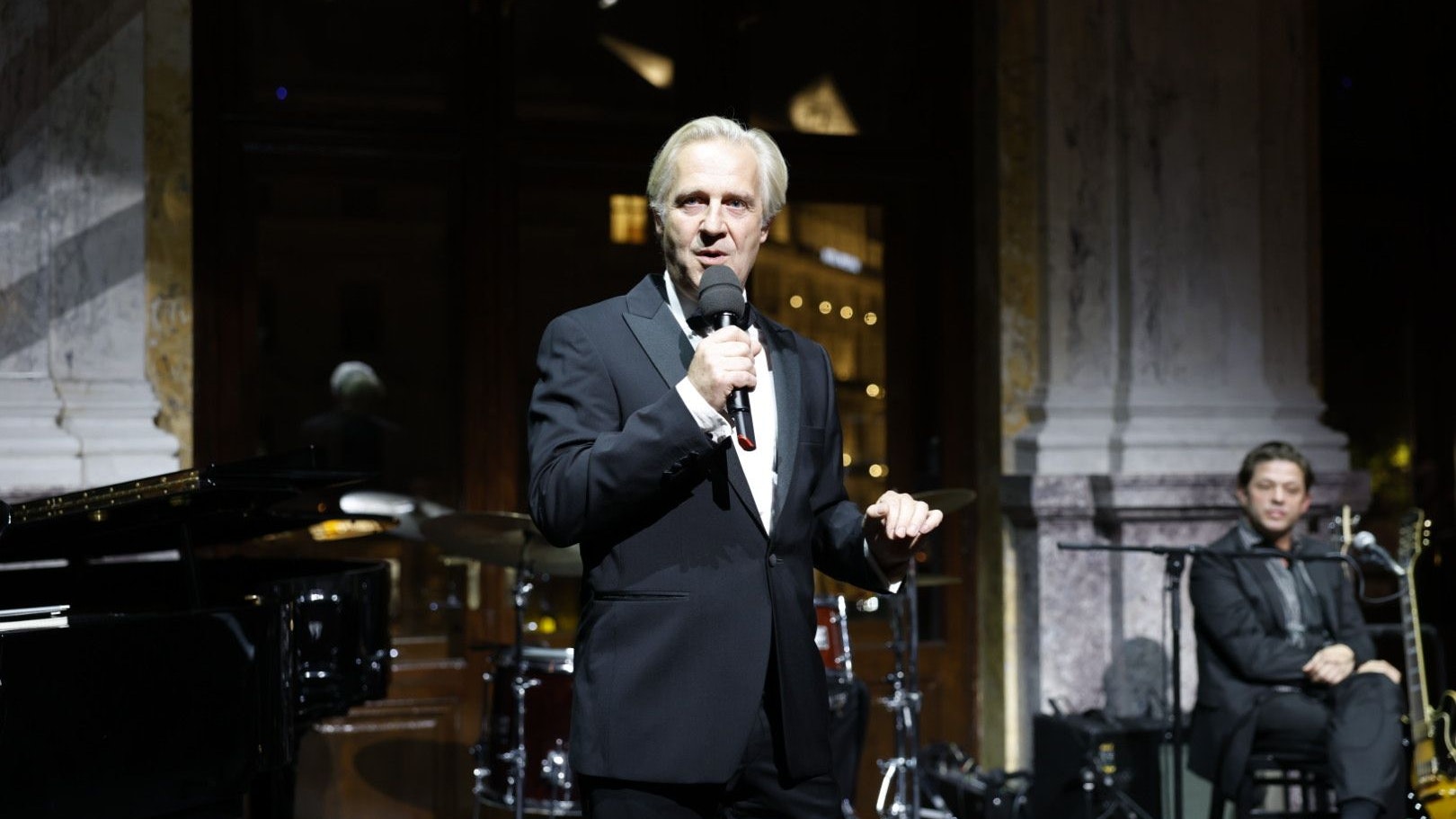 Heute.at - Großes Theater! Burg-Stars feiern 250 Jahre Jubiläum