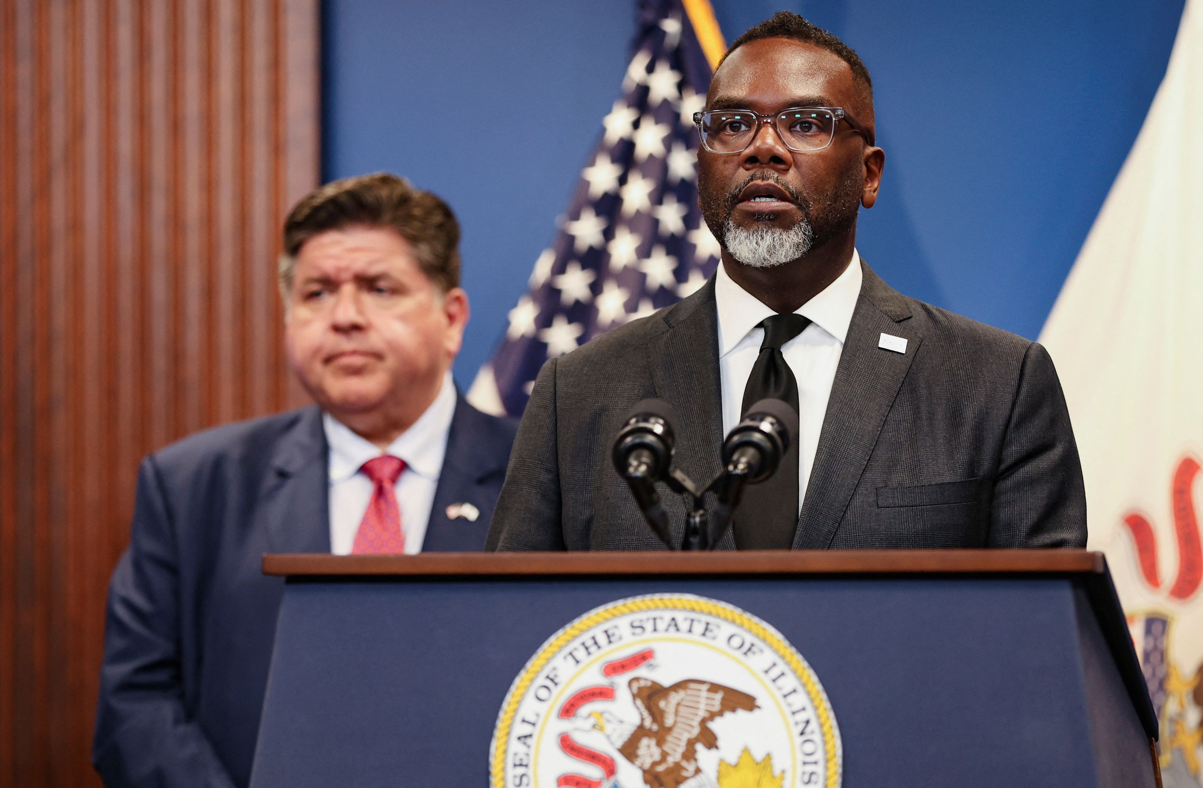 Laut Chicagos Bürgermeister, Brandon Johnson, würde der US-Präsident verfassungswidrig handeln.