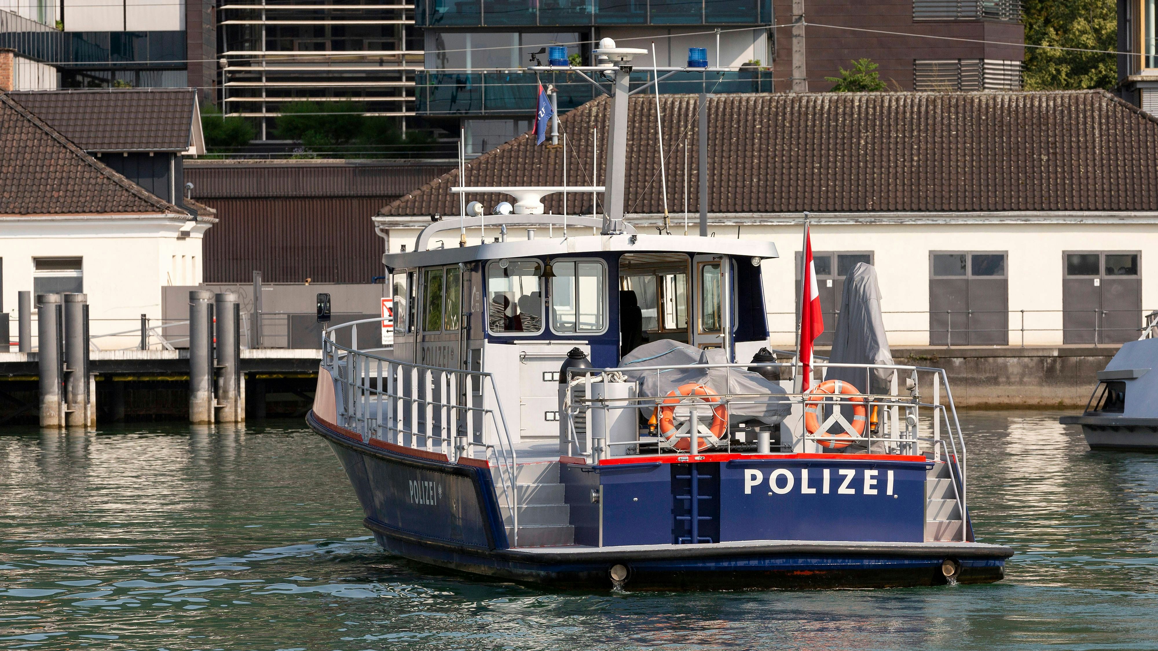 Heute.at - Drama auf der Mur – Arbeiter stirbt bei Bootsunfall