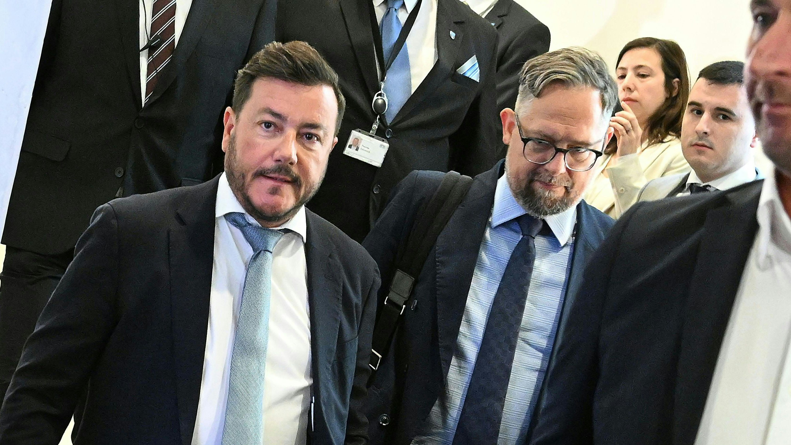 Heute.at - Gläubiger wollen von Benko-Stiftung 2,36 Milliarden