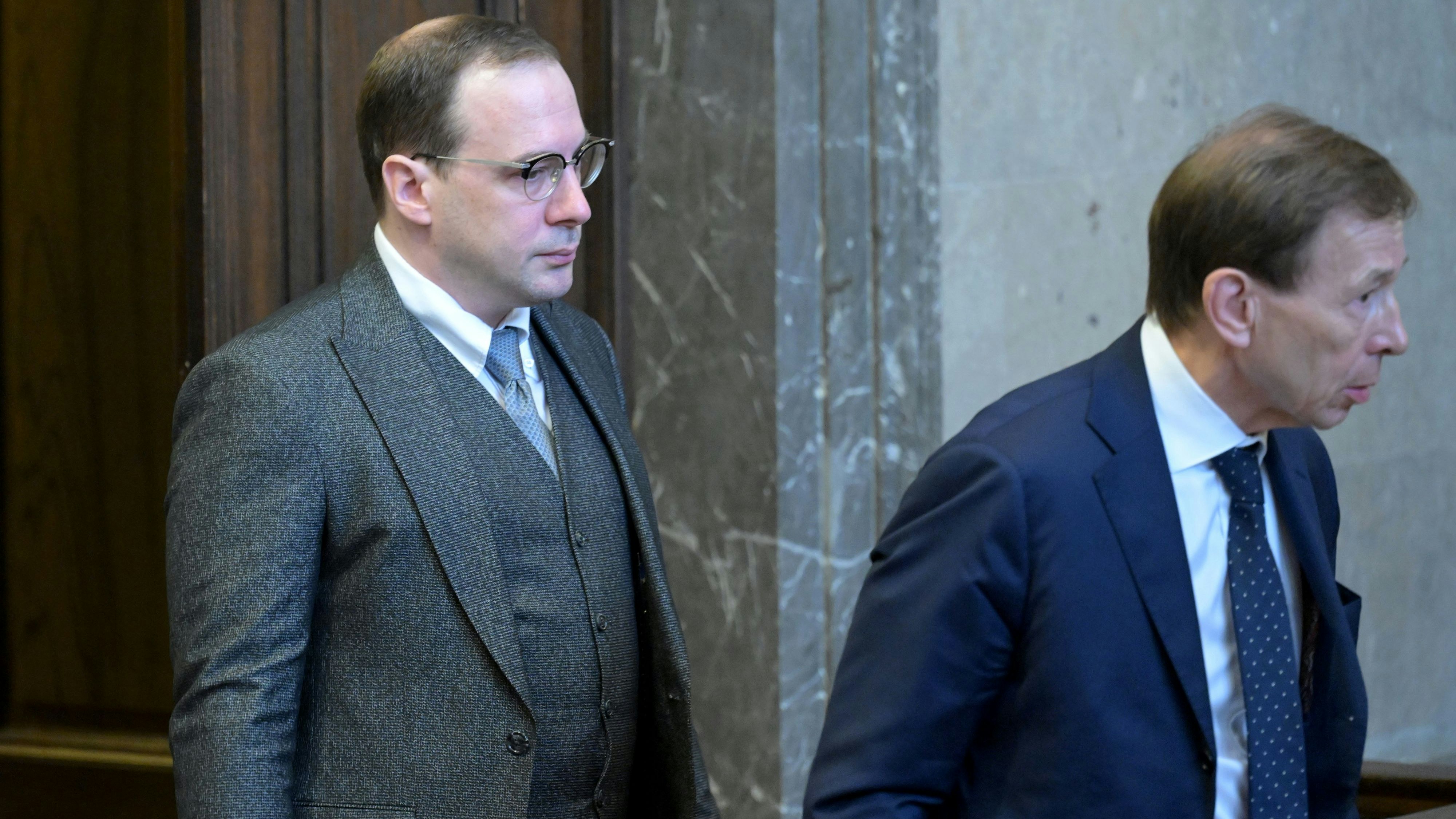 Heute.at - Rückfallgefahr – Brisante Wende im Fall Teichtmeister