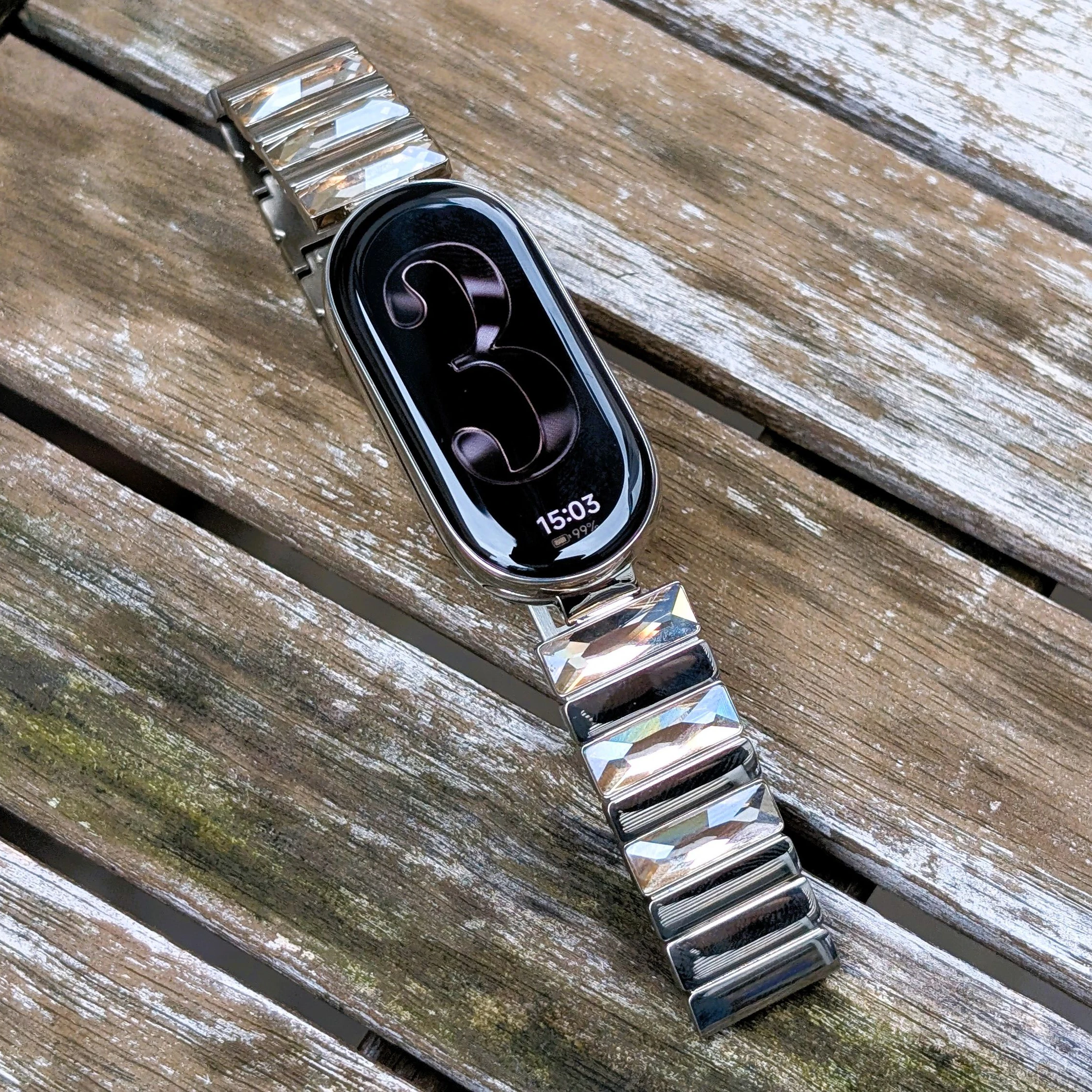 Fitnesstracker-Review Xiaomi Smart Band 10 das Bling-Bling-Band im Test | Heute.at Fitnesstracker-Review Xiaomi Smart Band 10 das Bling-Bling-Band im Test | Heute.at