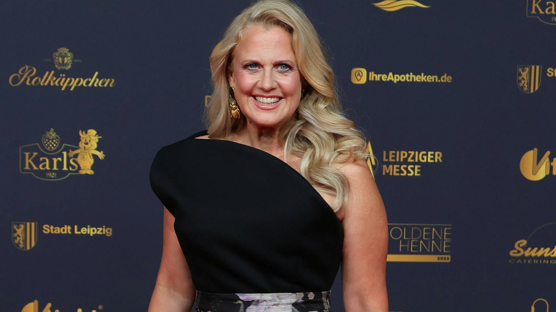 Heute.at - Schöneberger gibt zu: Früher auf Männer draufgefallen