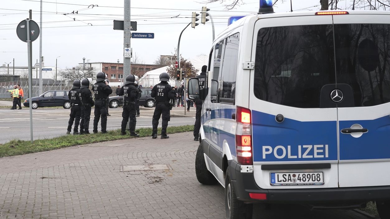 Archivbild eines Polizeieinsatzes in Deutschland. Symbolbild. 