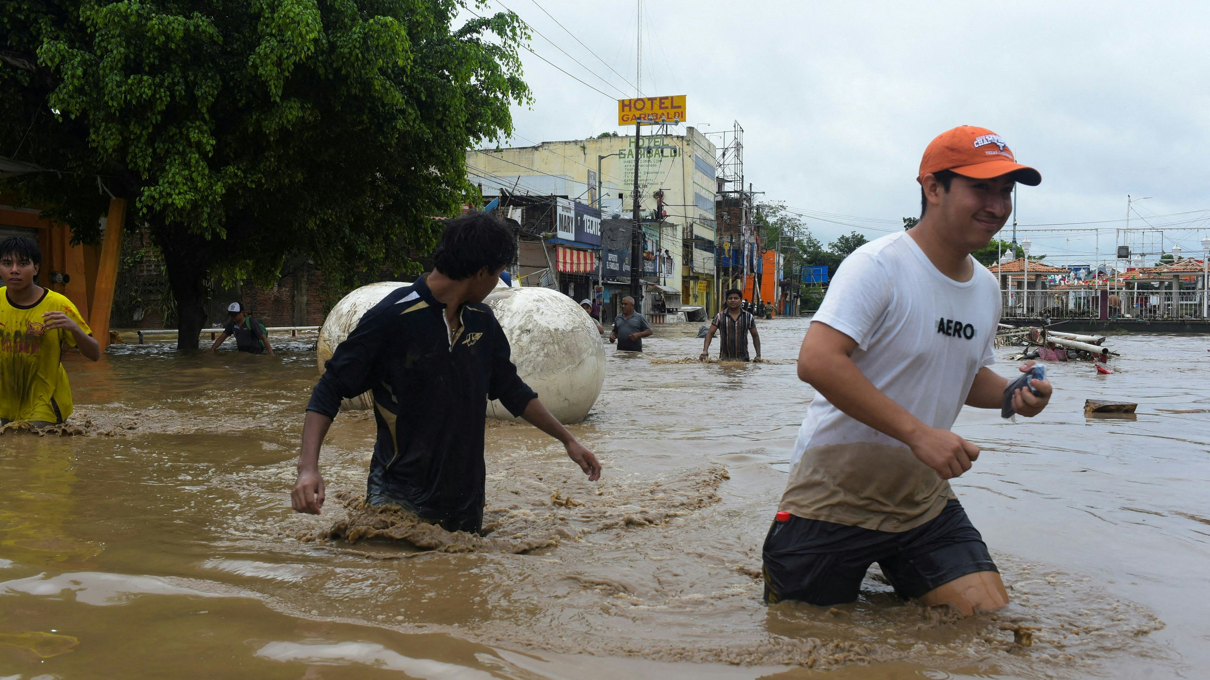 Heute.at - Heftige Regenfälle fordern 28 Menschenleben in Mexiko