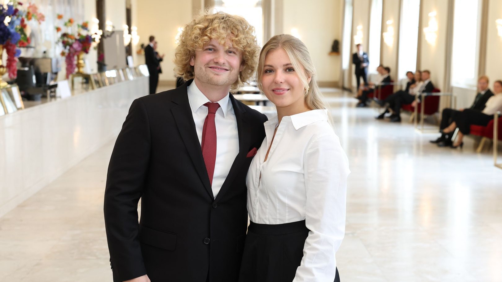 Heute.at - Casting hat begonnen: ORF-Star will Opernball eröffnen