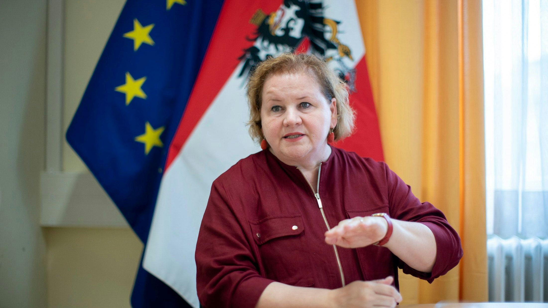 Gesetzliche Sanktionen gegen Lohn- und Sozialdumping gehören verschärft, fordert SP-Arbeitsministerin Korinna Schumann.