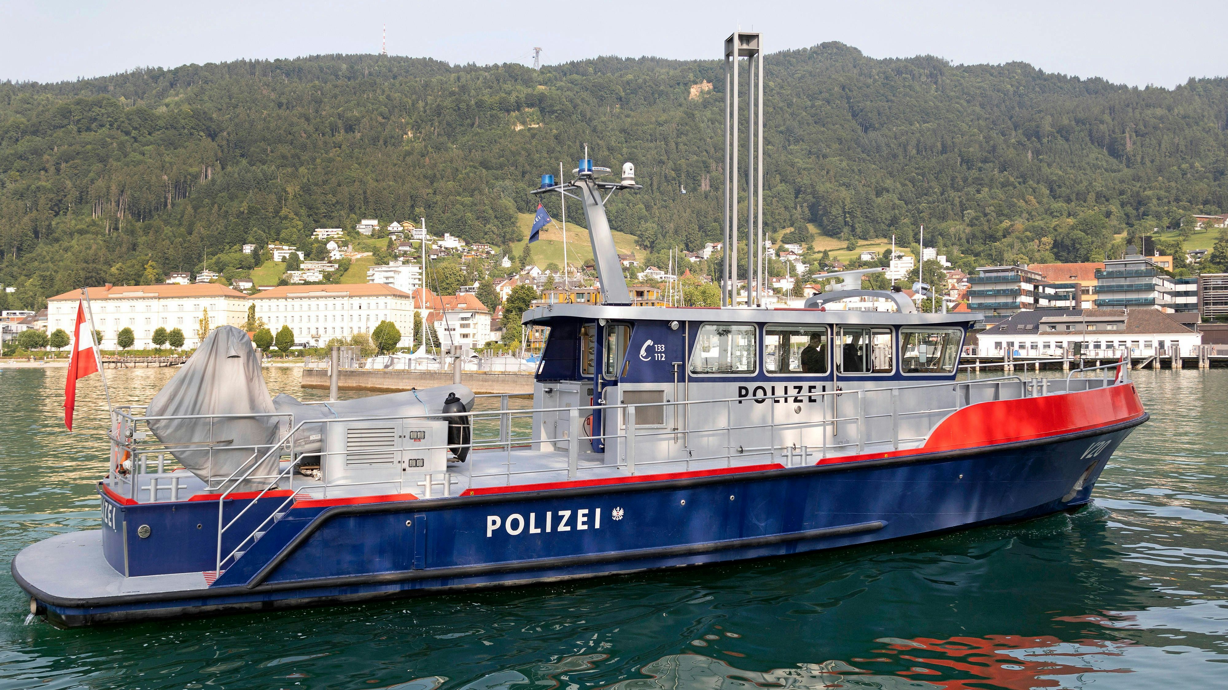 Heute.at - Segelboot mit voller Wucht gerammt – Frau stirbt
