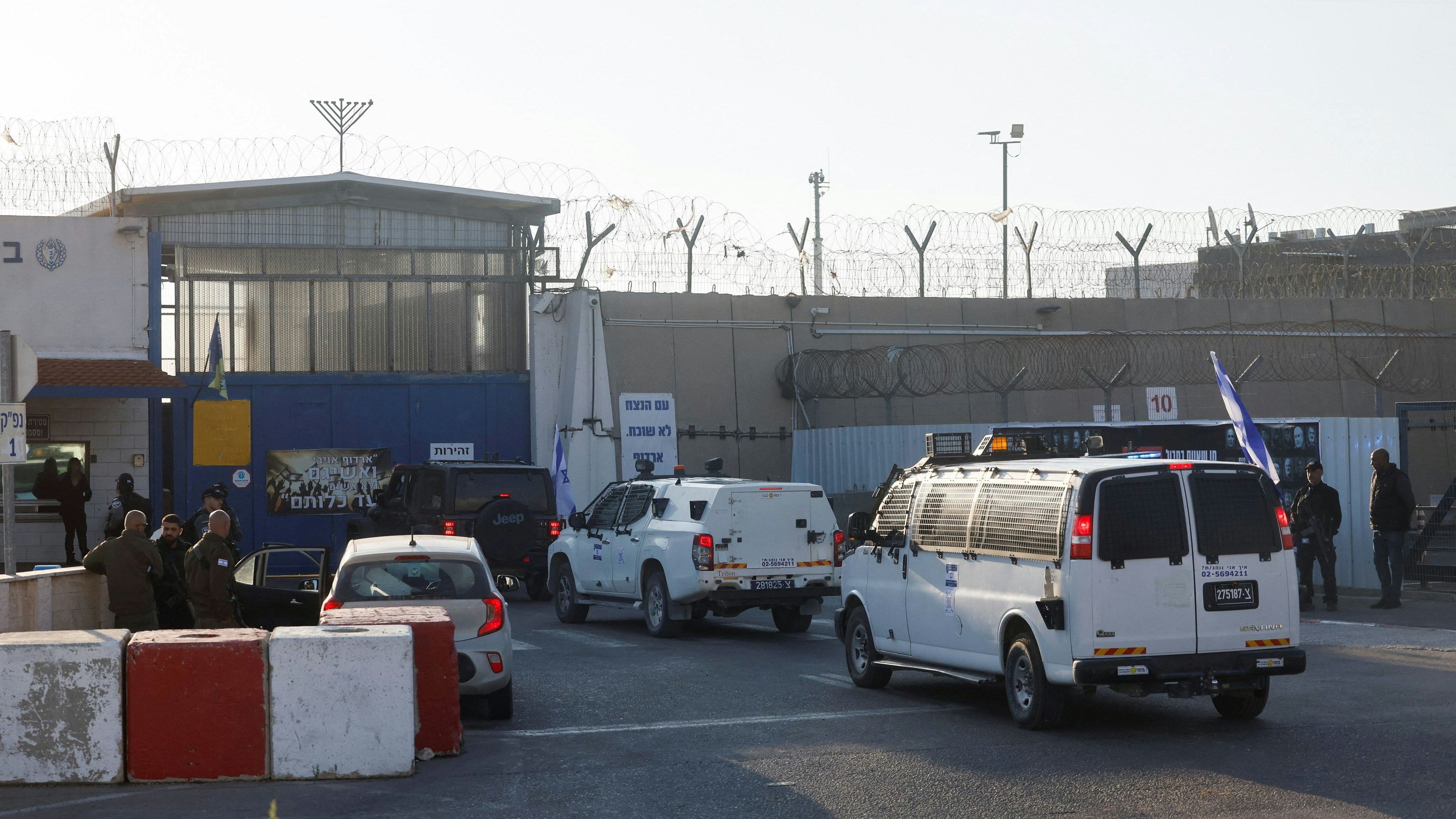 Heute.at - Abholung startet – erste sieben Hamas-Geiseln sind frei