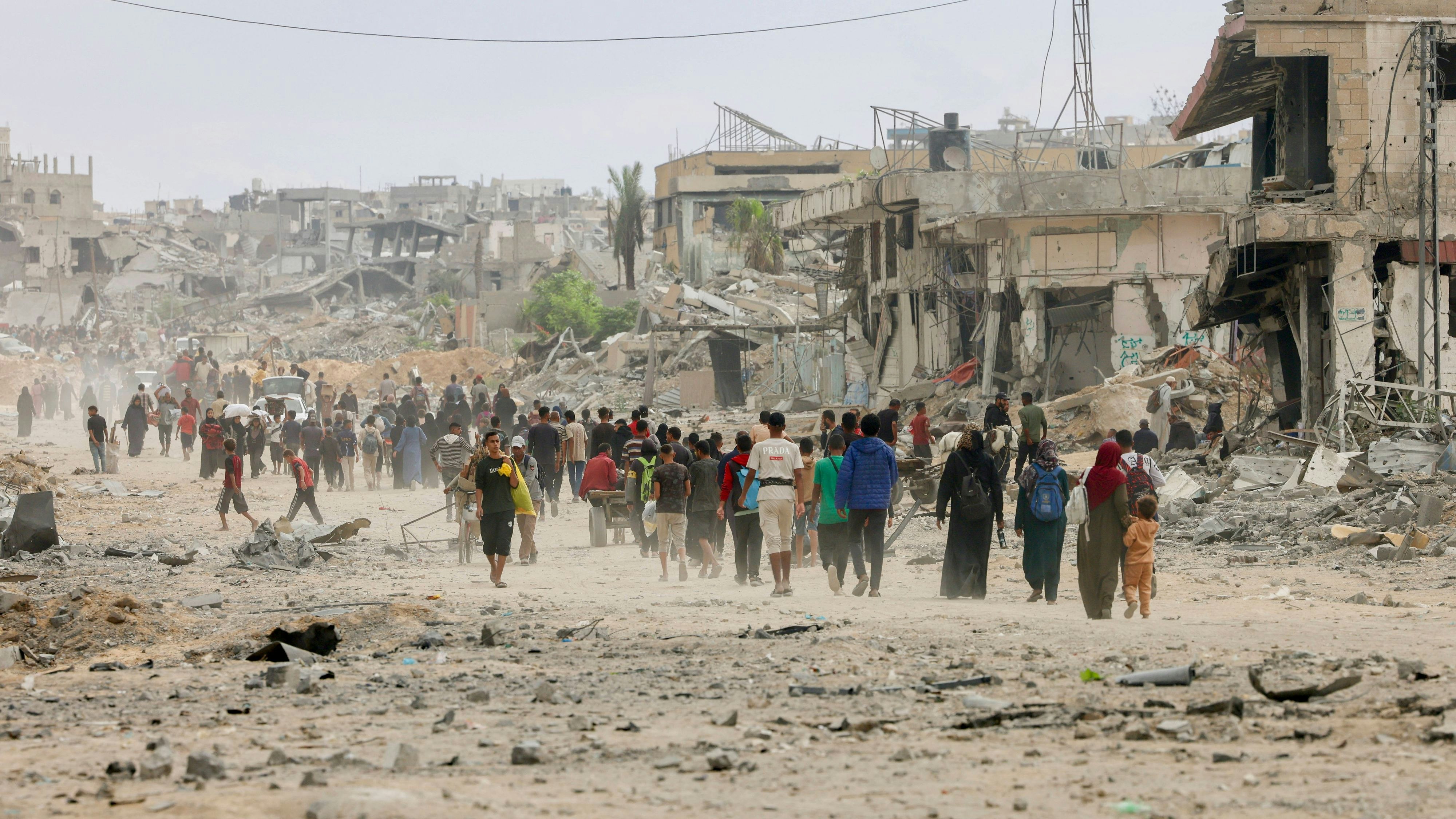 Rückkehrer in den Ruinen von Chan Yunis im südlichen Gazastreifen, 12. Oktober 2025.