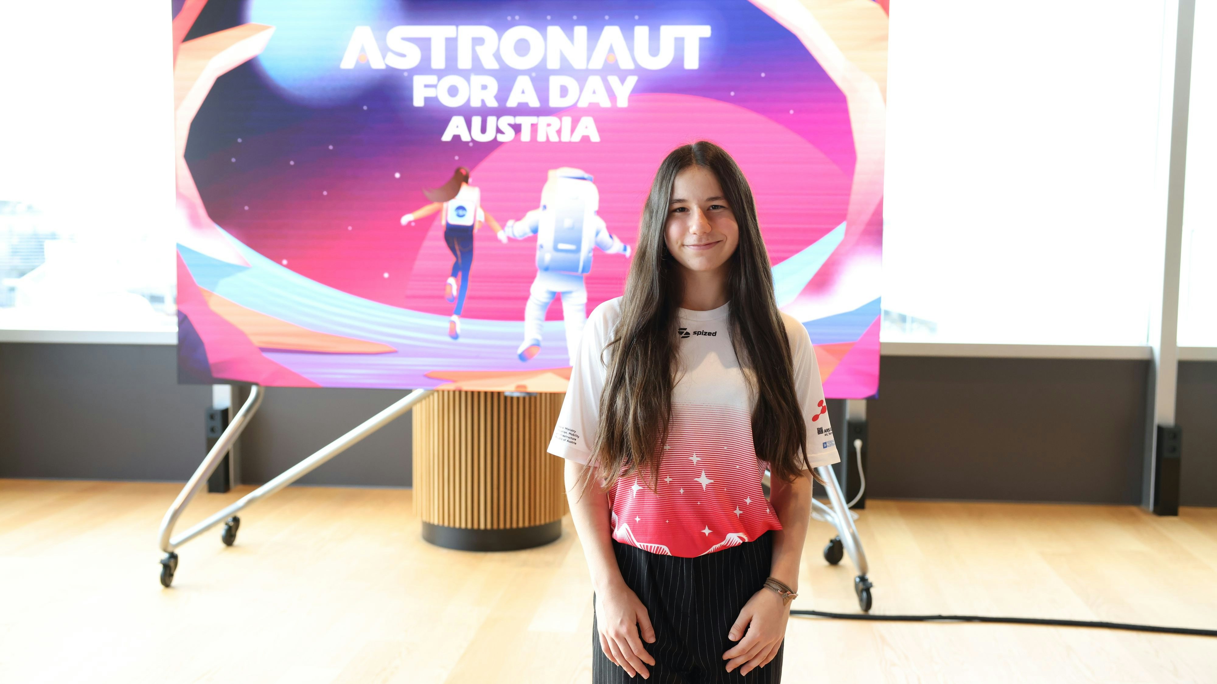 Heute.at - Astronautin Joanna (15) – Schwerelosigkeit ist cool