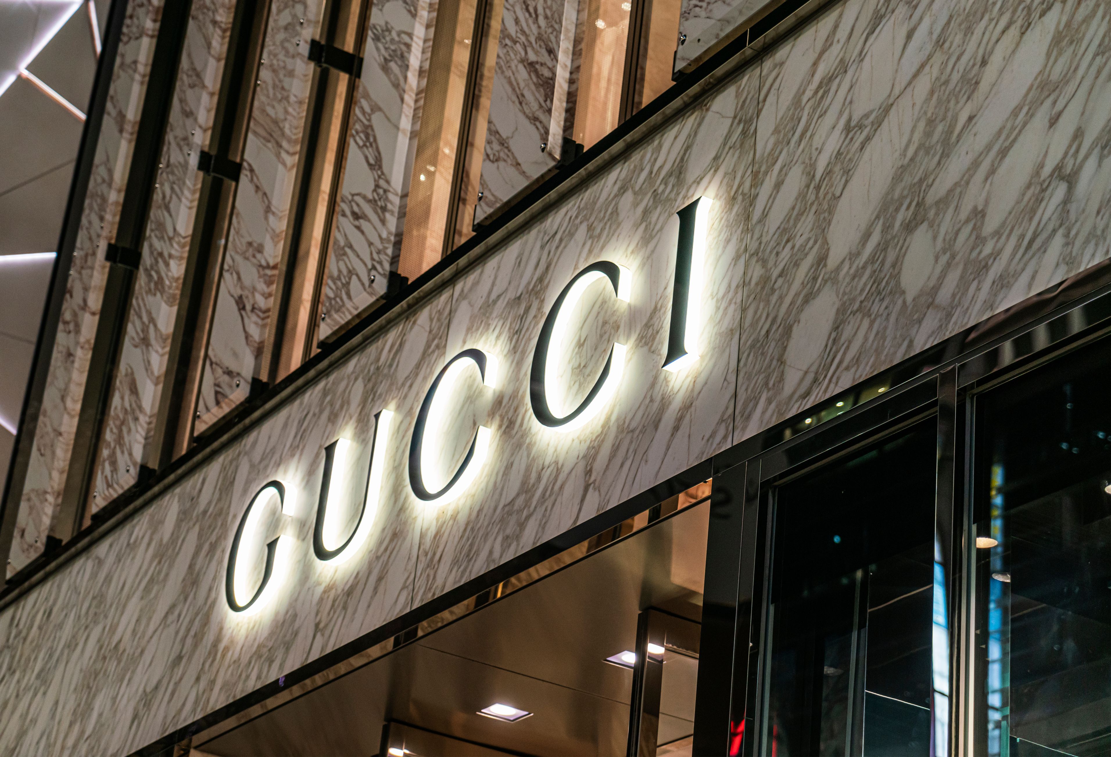 Acht Jahre lang behinderte Gucci den Preiswettbewerb.