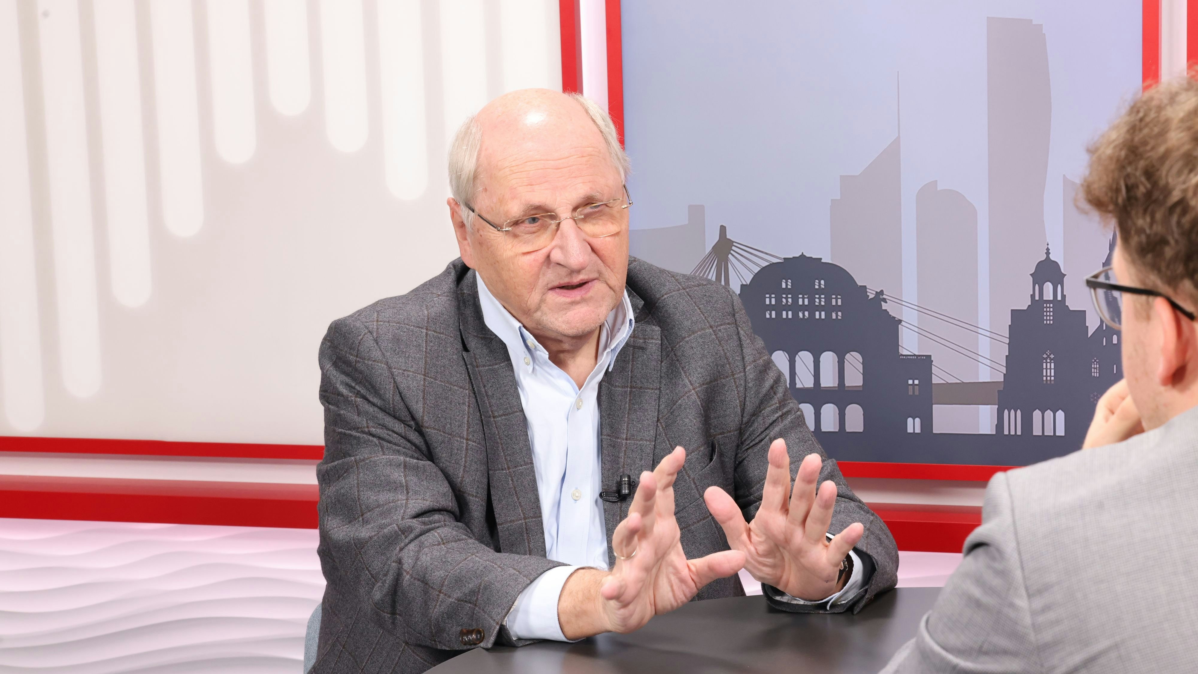 Heute.at - Alle länger arbeiten! Top-Experte sagt, was Sache ist