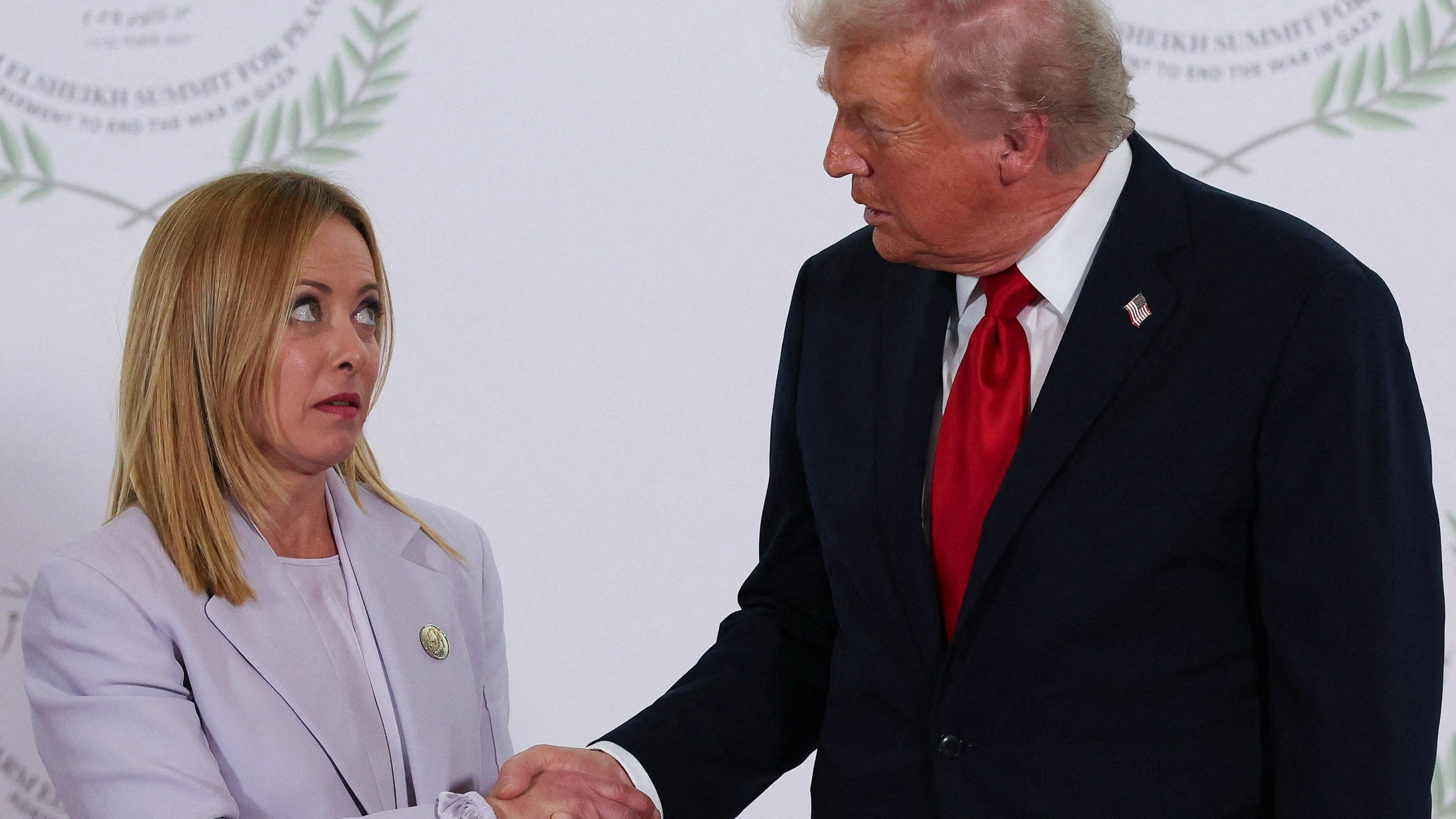 Heute.at - Trump nennt Meloni schöne junge Frau