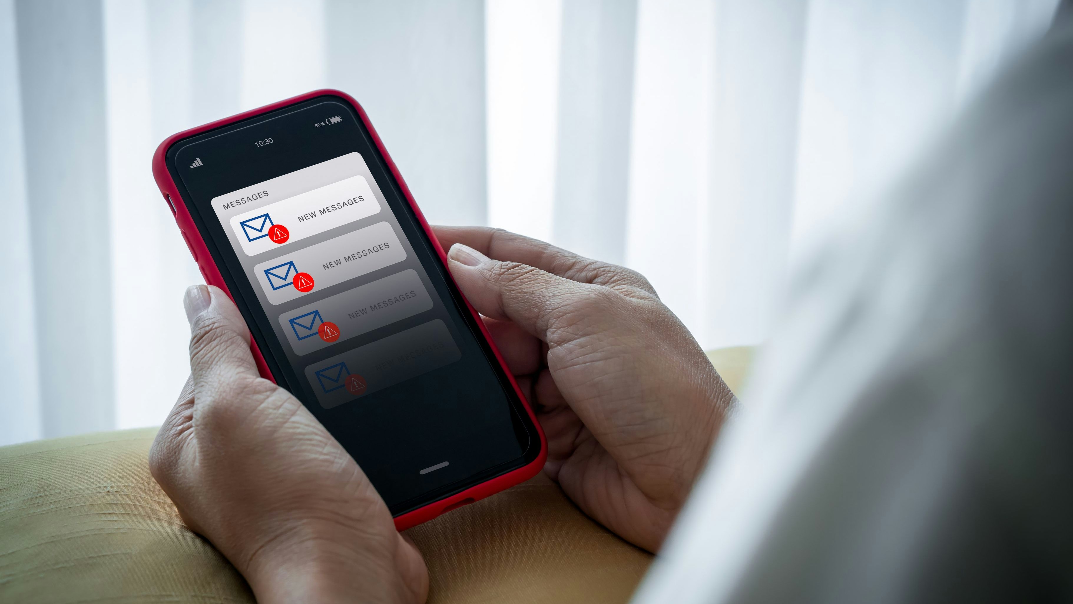 Heute.at - Frau (47) glaubt an großes Geld, bereut es sofort