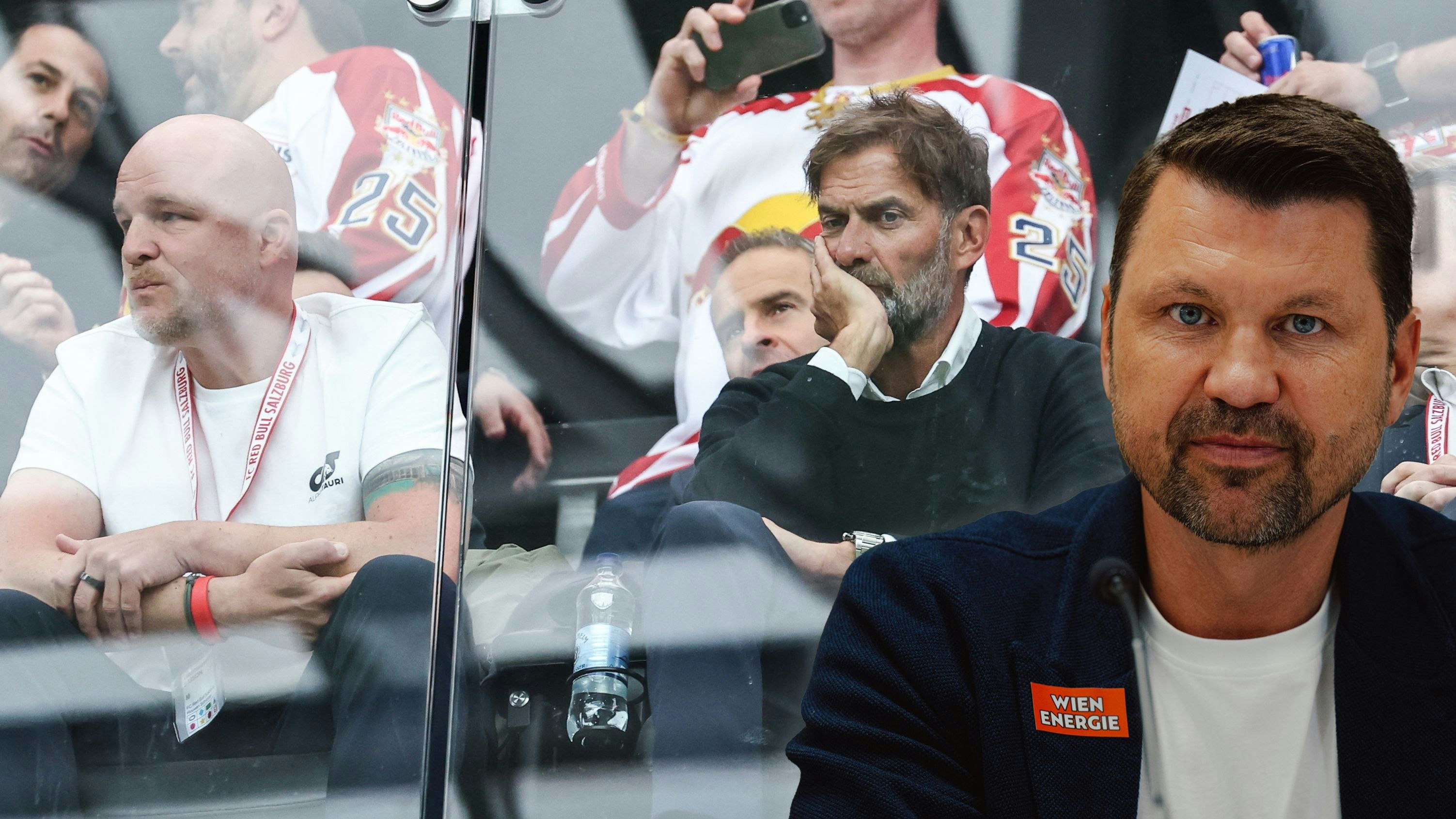 Rouven Schöder (l.) geht als Sportdirektor. Jürgen Klopp als globaler Fußball-Boss des Red-Bull-Universums und die Salzburger suchen einen Nachfolger. Ein Kandidat soll Markus Katzer (r.) sein.