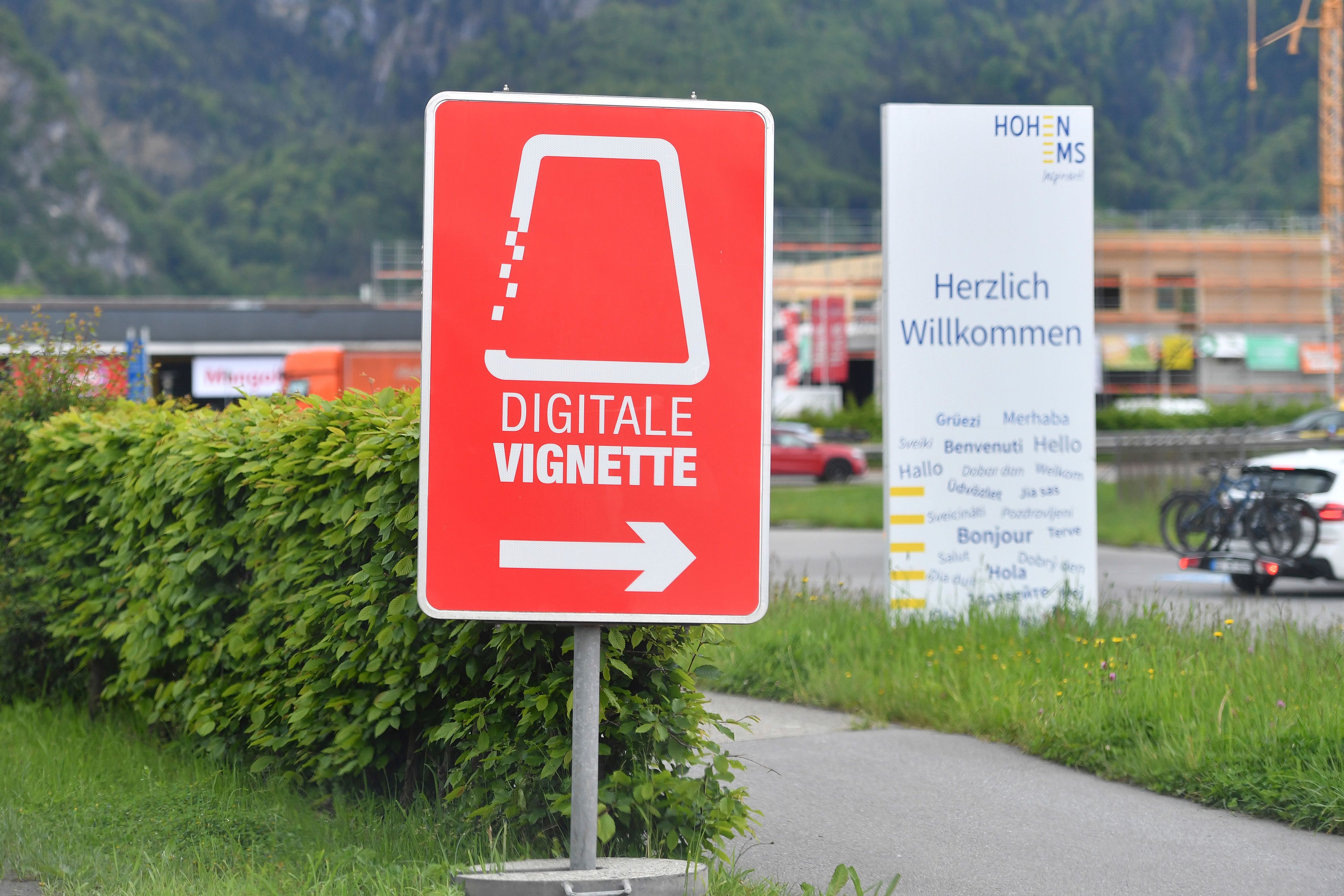 Ein Anwalt warnt vor kleinen Fallen bei der digitalen Vignette.