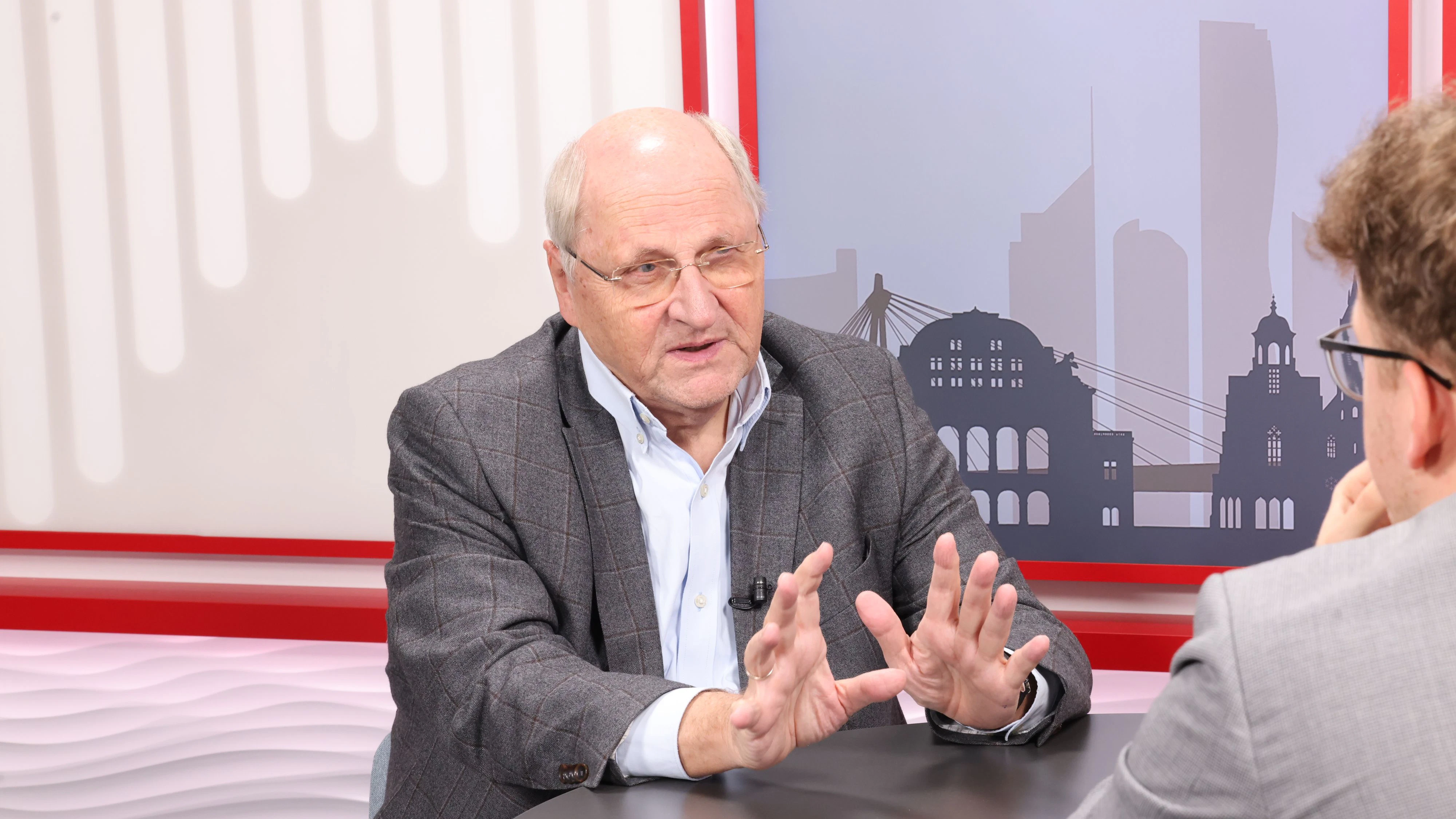 Laut Fiskalrat-Präsident Christoph Badelt sei der Konsolidierungsbedarf "deutlich größer" als zwei Milliarden Euro.