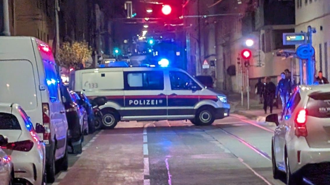 Heute.at - Randale in Bim – jetzt wird Mann in Heimat abgeschoben