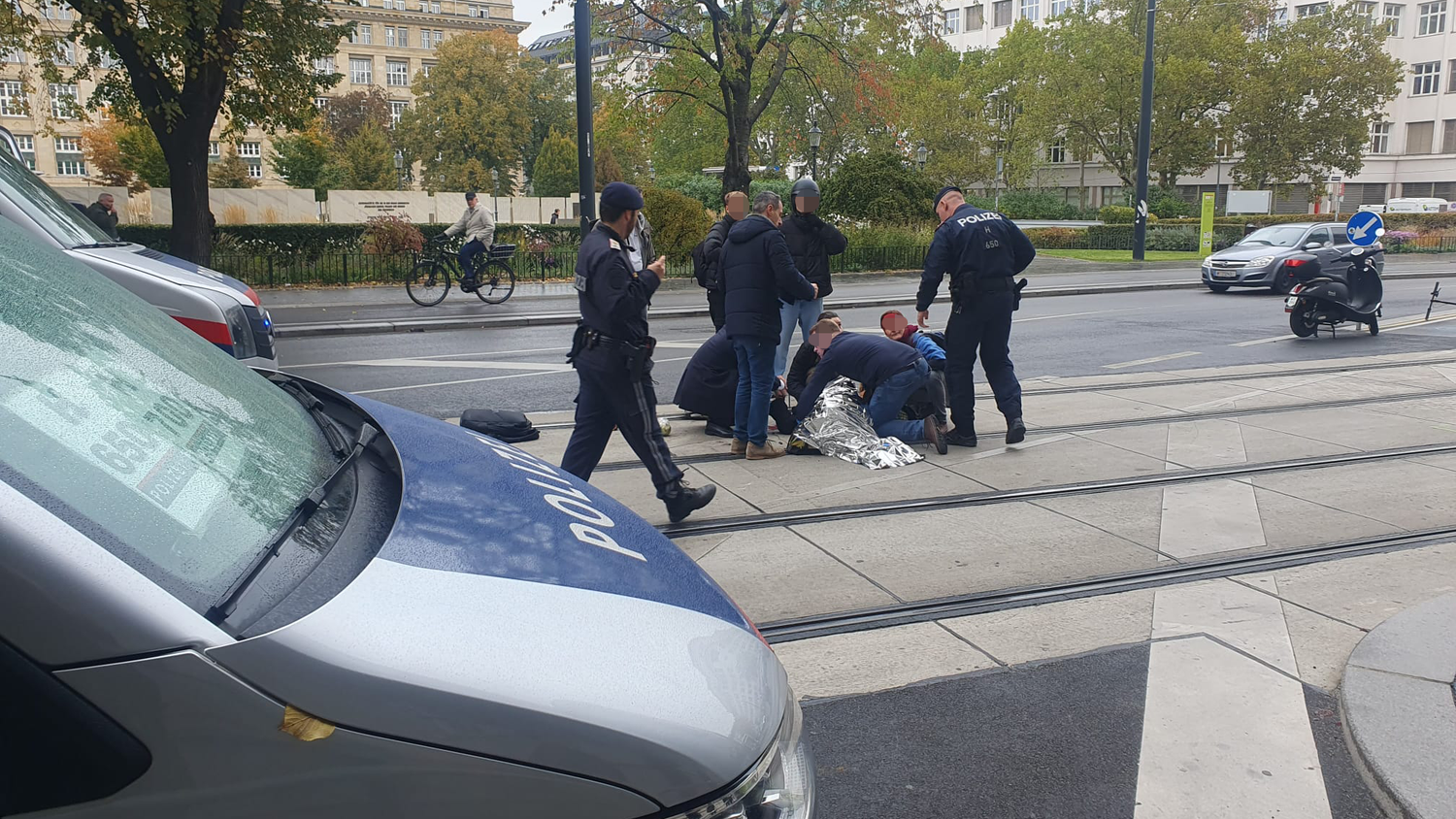 Eine Person auf den Gleisen ist der Grund für die Verspätung.