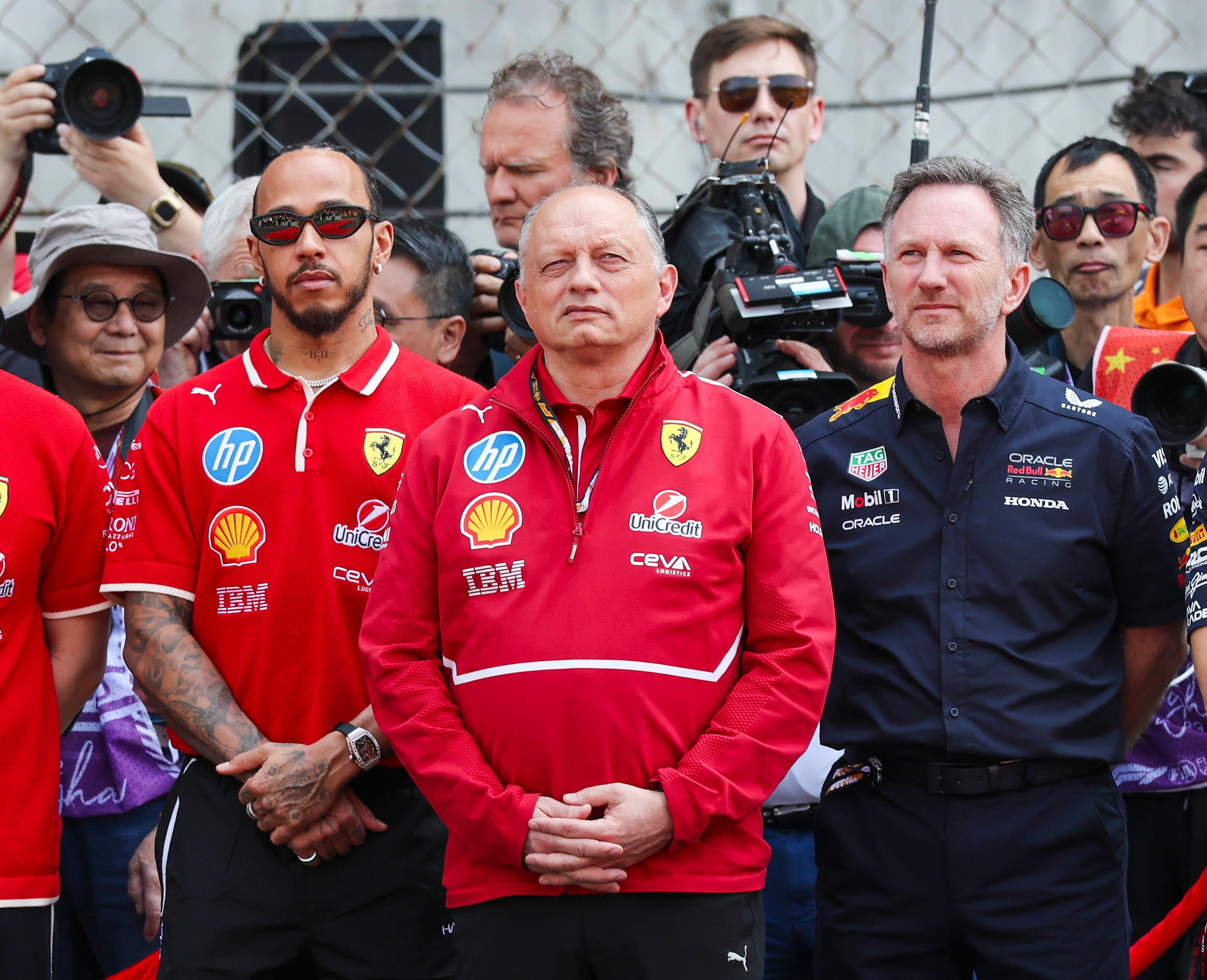 Lewis Hamilton, Fred Vasseur, Christian Horner.