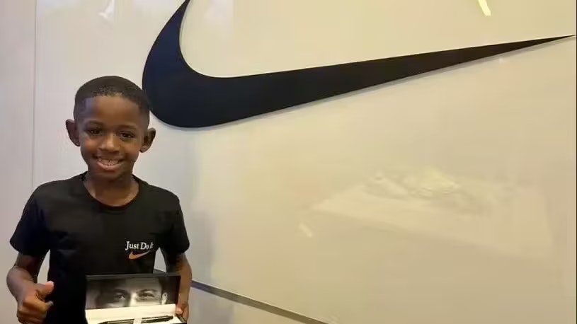 Heute.at - Verrückt – Nike nimmt Wunderkind (8) unter Vertrag